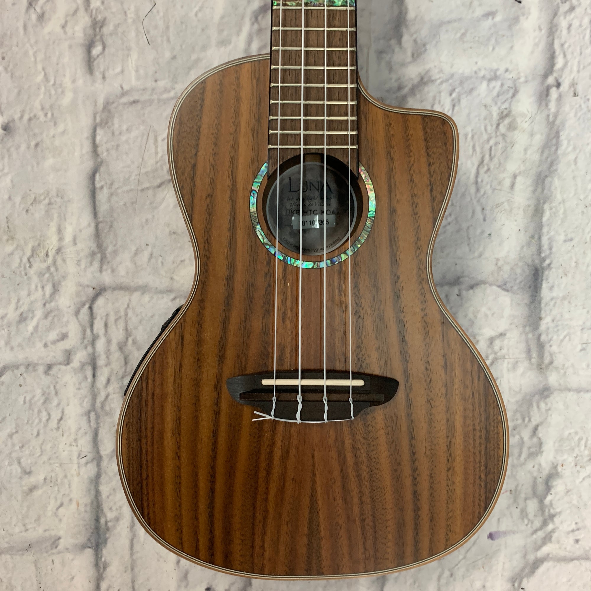 Luna HTC KOA Ukulele