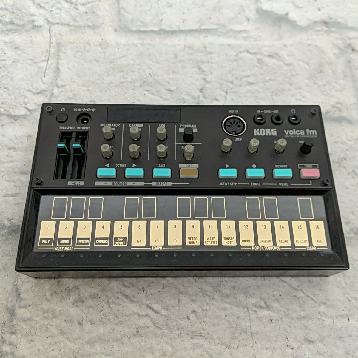 Korg Volca FM Digital FM Synthesizer