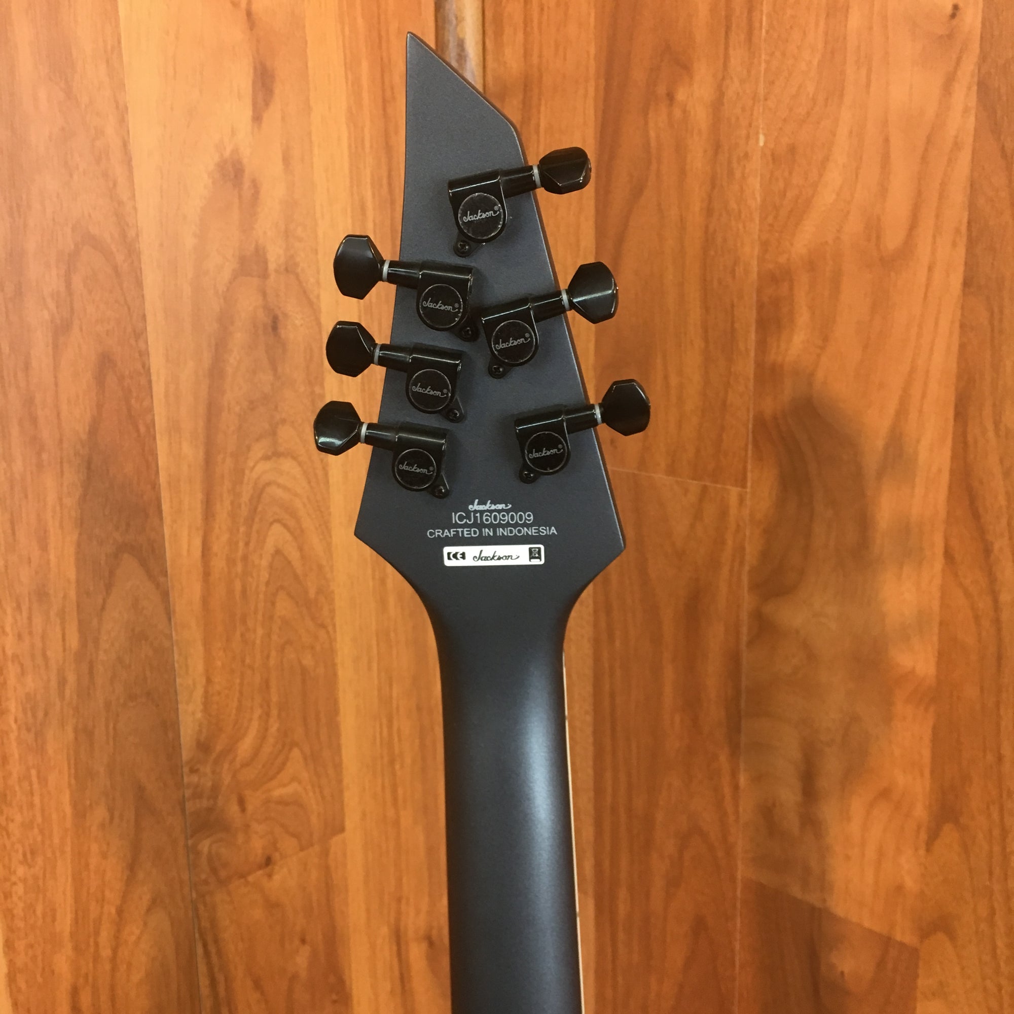 Jackson SLATXMG3 Satin Gray With Soft Case