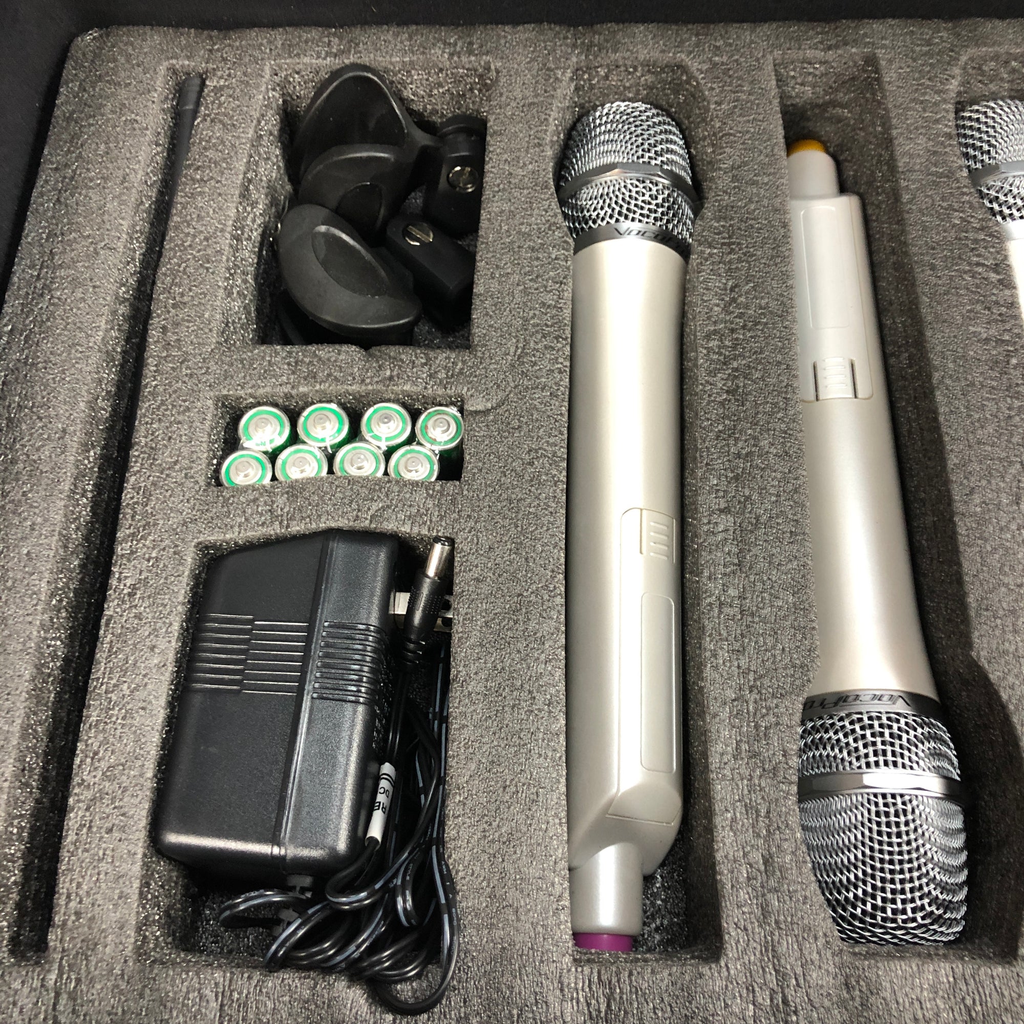 VocoPro UHF5800 Wireless Microphone Setup