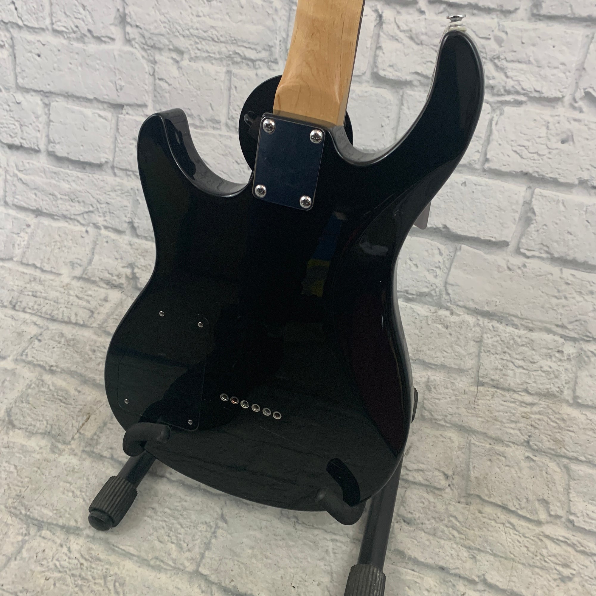Peavey Rockmaster Solid Body Electric Guitar
