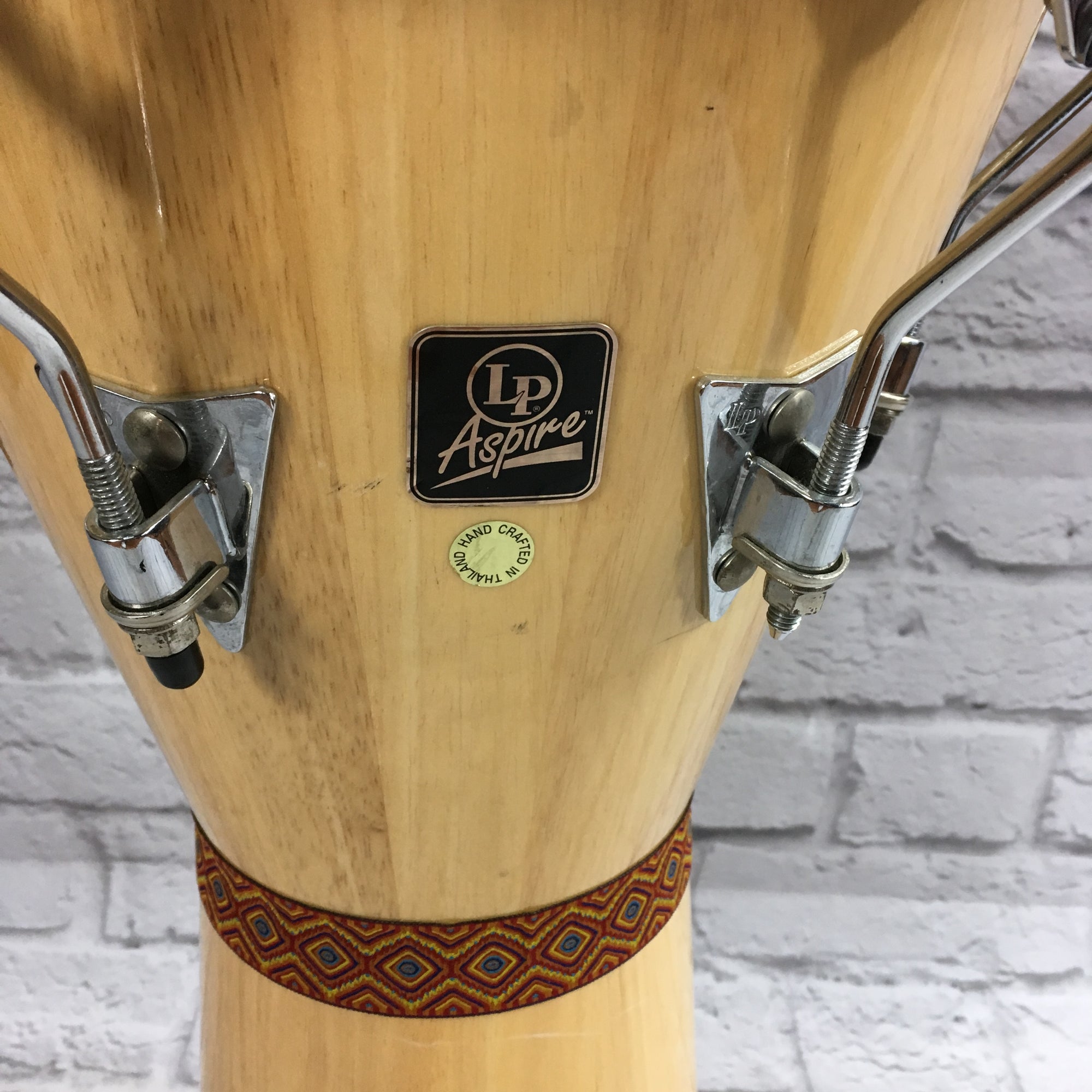 Latin Percussion Aspire Djembe Natural