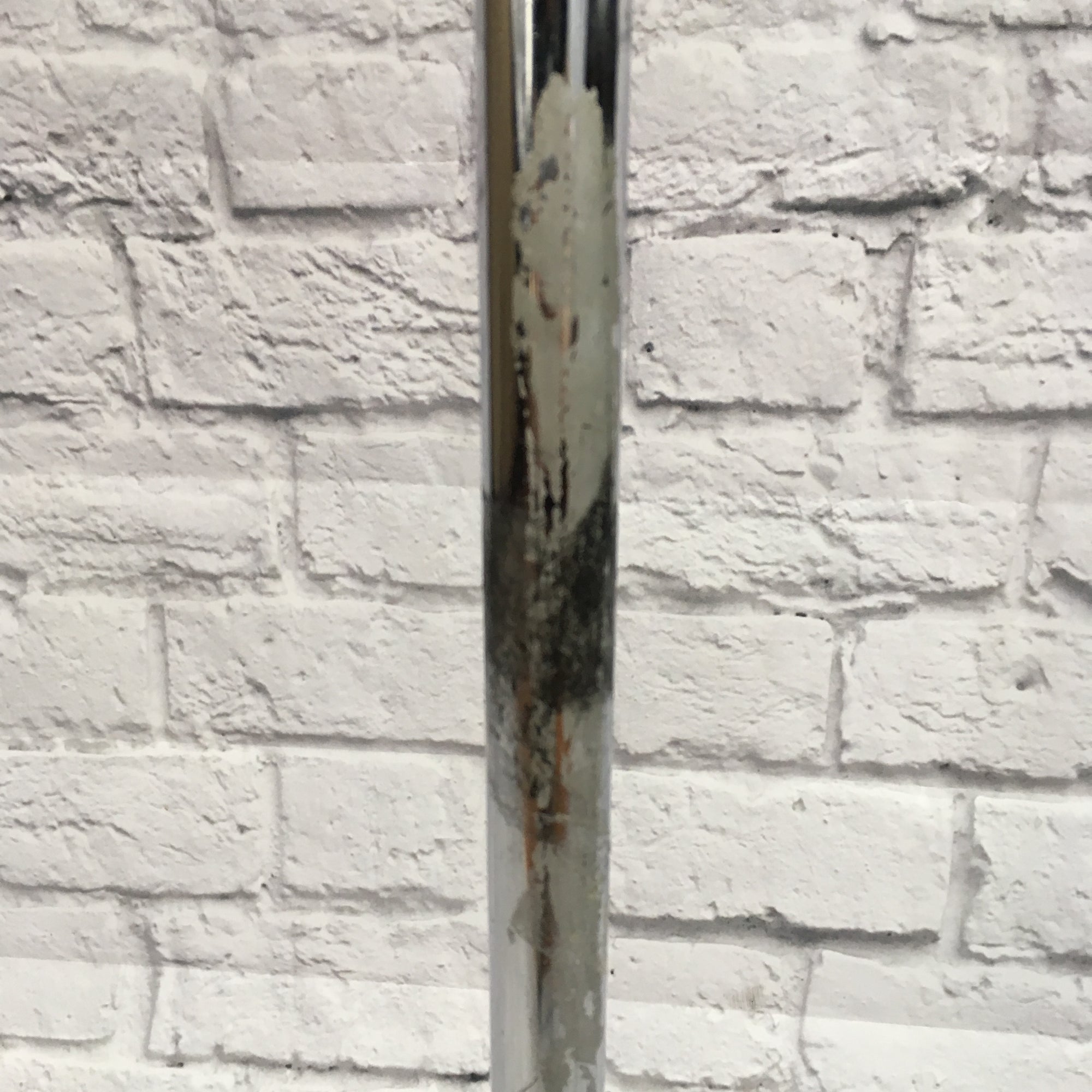 Unknown Round Base Microphone Stand