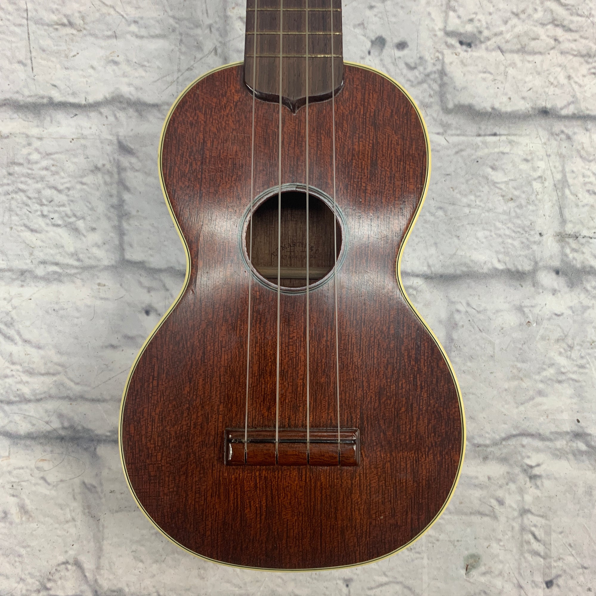 Martin Style 2 Ukulele