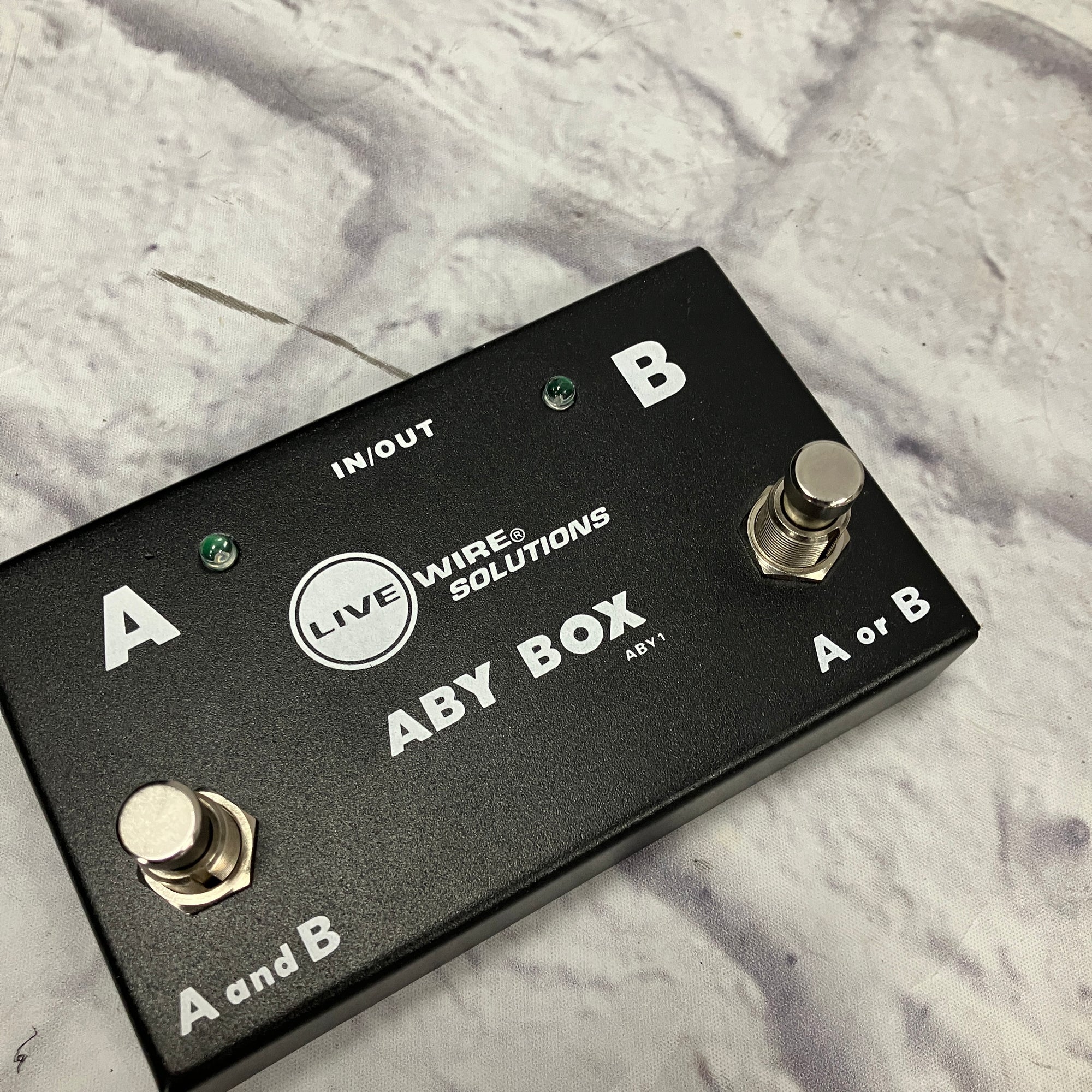 Livewire Solutions ABY Box Footswitch Evolution Music