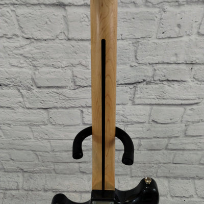 Squier Bronco Bass Black