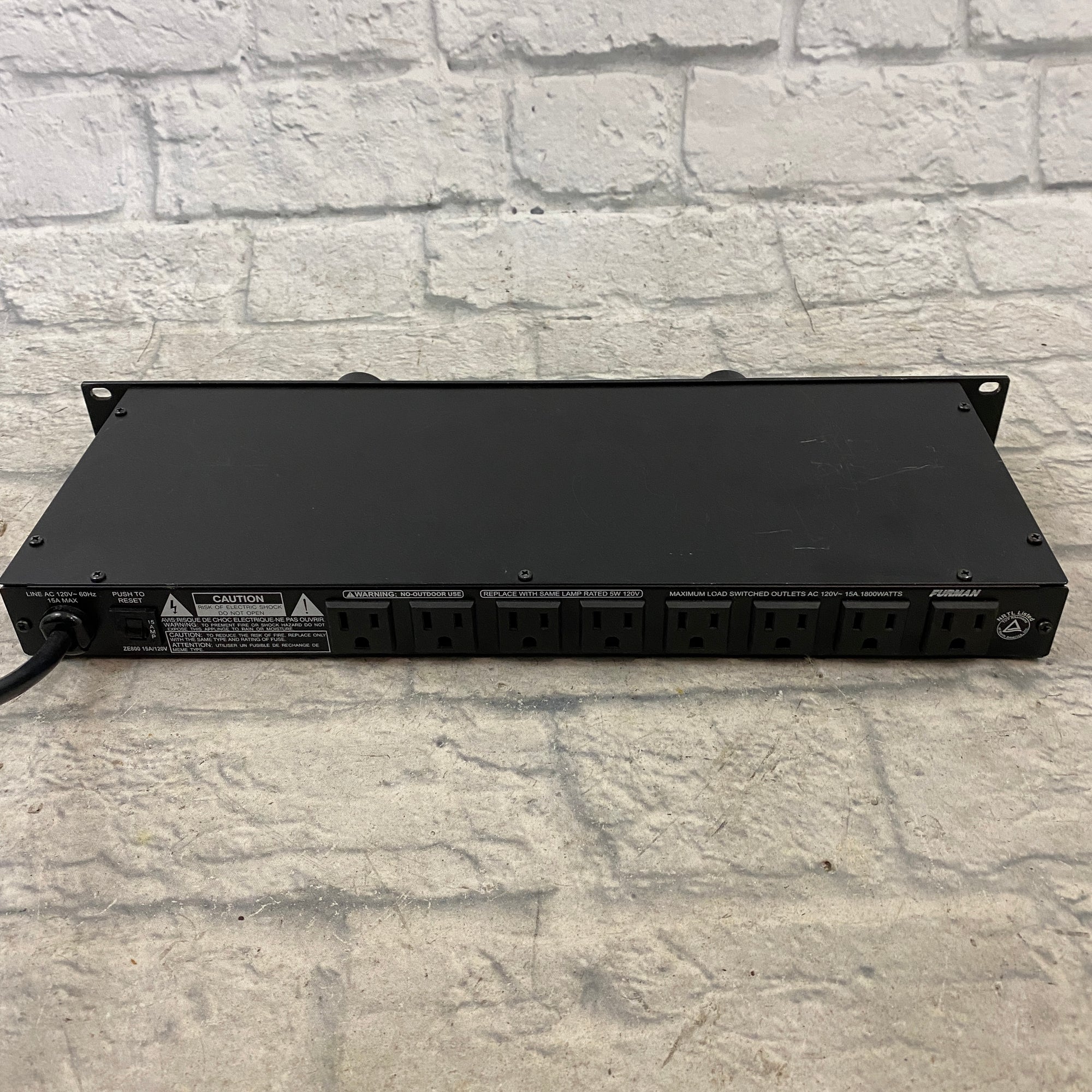 Furman RP-8L Power Conditioner