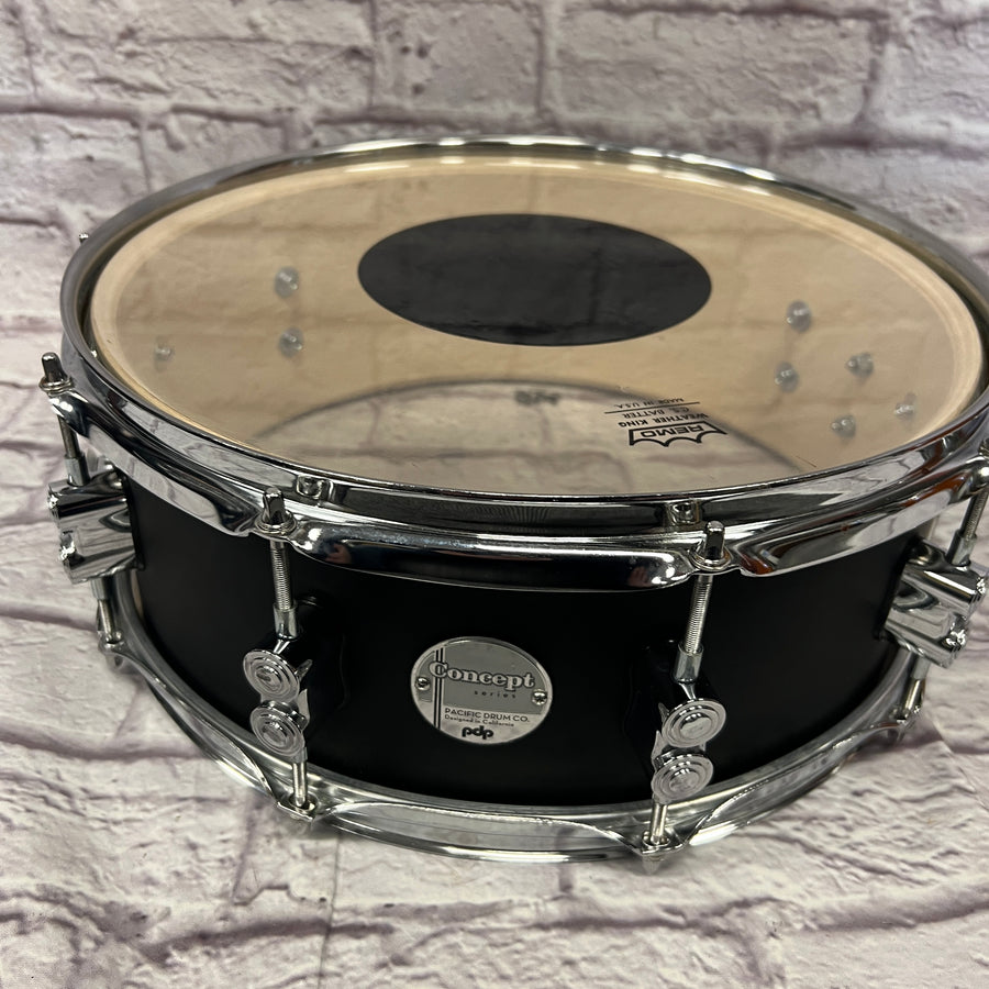 PDP Concept Series Matte Black 14x5 Snare