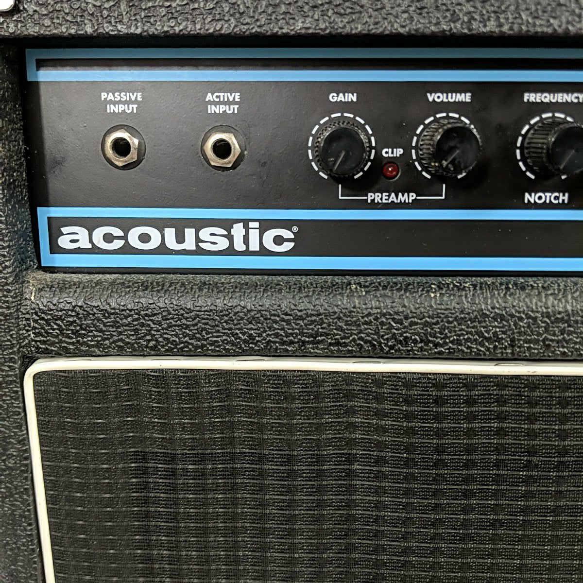 Acoustic B100 1x15 100w Bass Combo Amp - Evolution Music