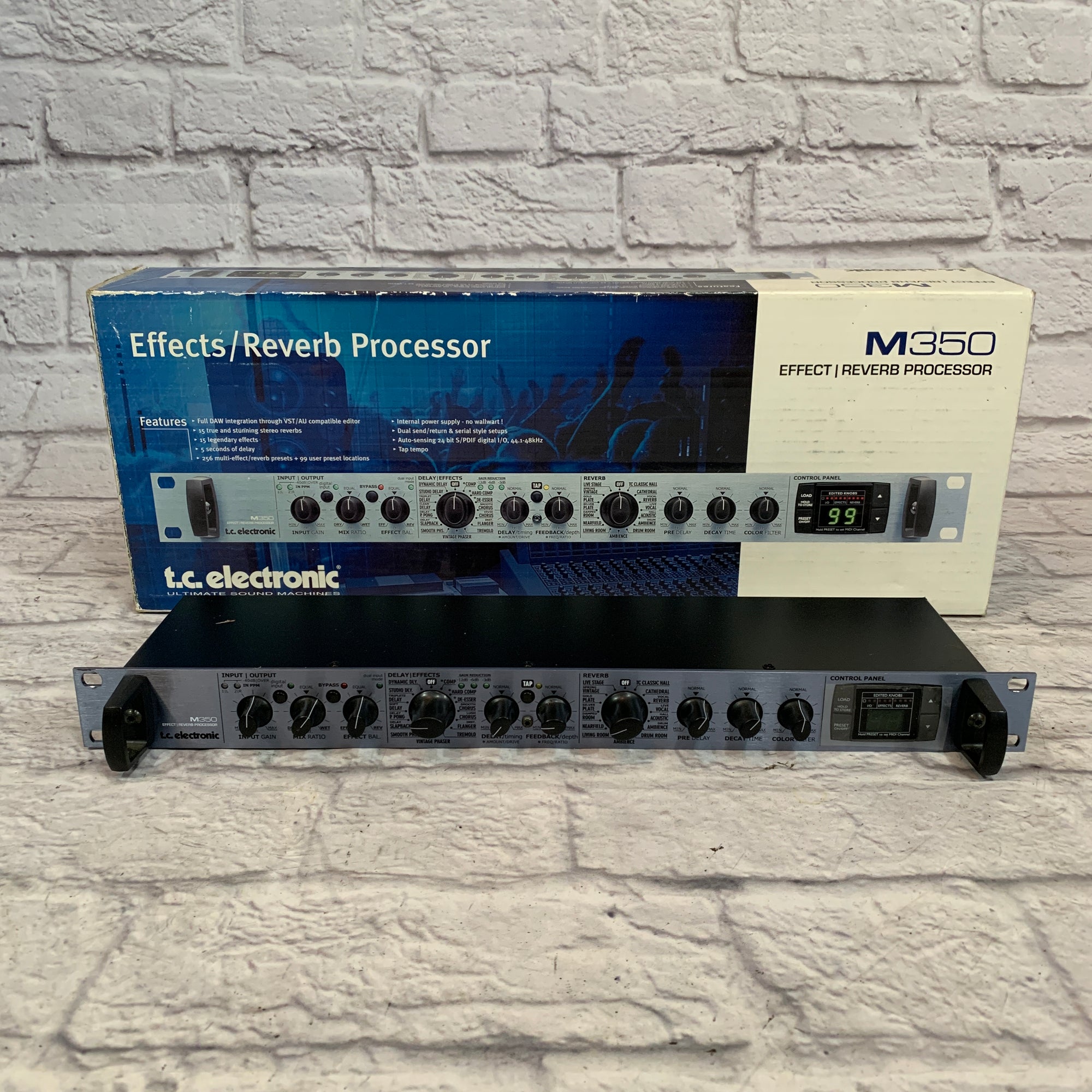 T.C. Electronic M350 Effect | Reverb Processor - Evolution Music T.C. Electronic M350 Effect | Reverb Processor - Evolution Music