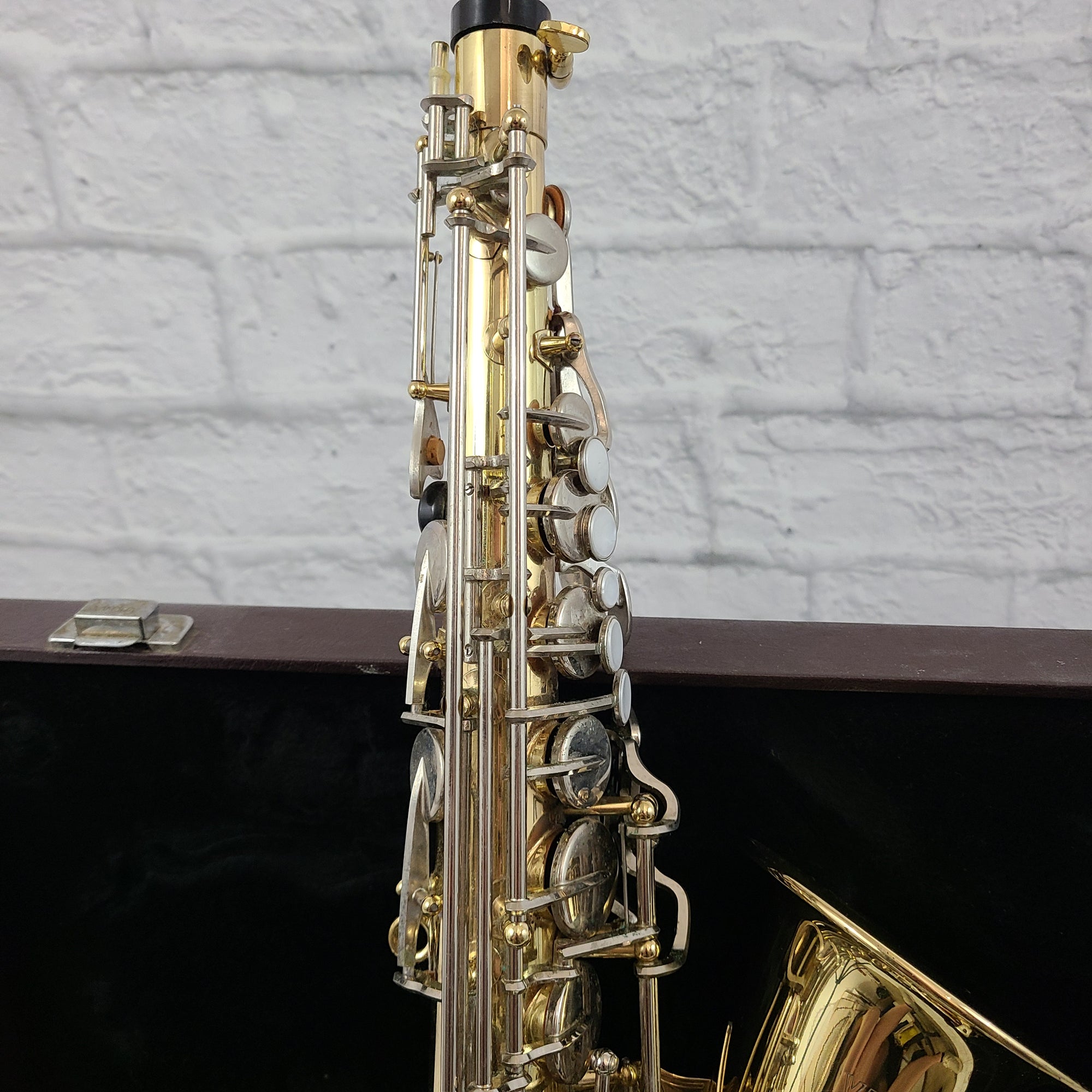 Yamaha YAS-23 Student Model Saxophone w/ Case