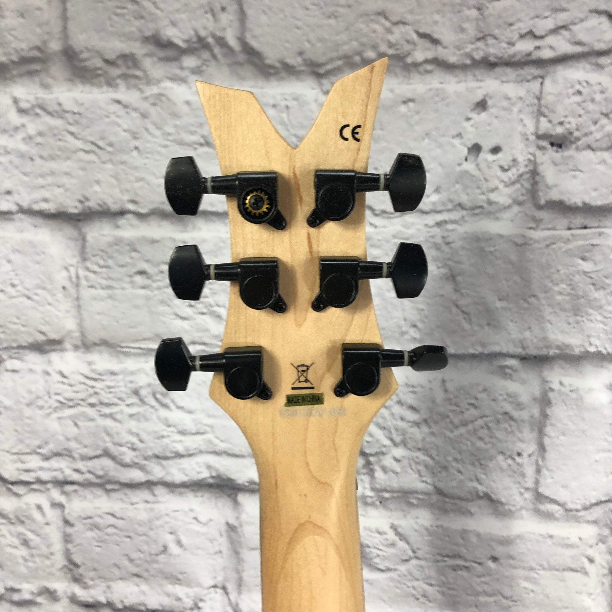 Dean Vendetta Solid Body Electric Guitar