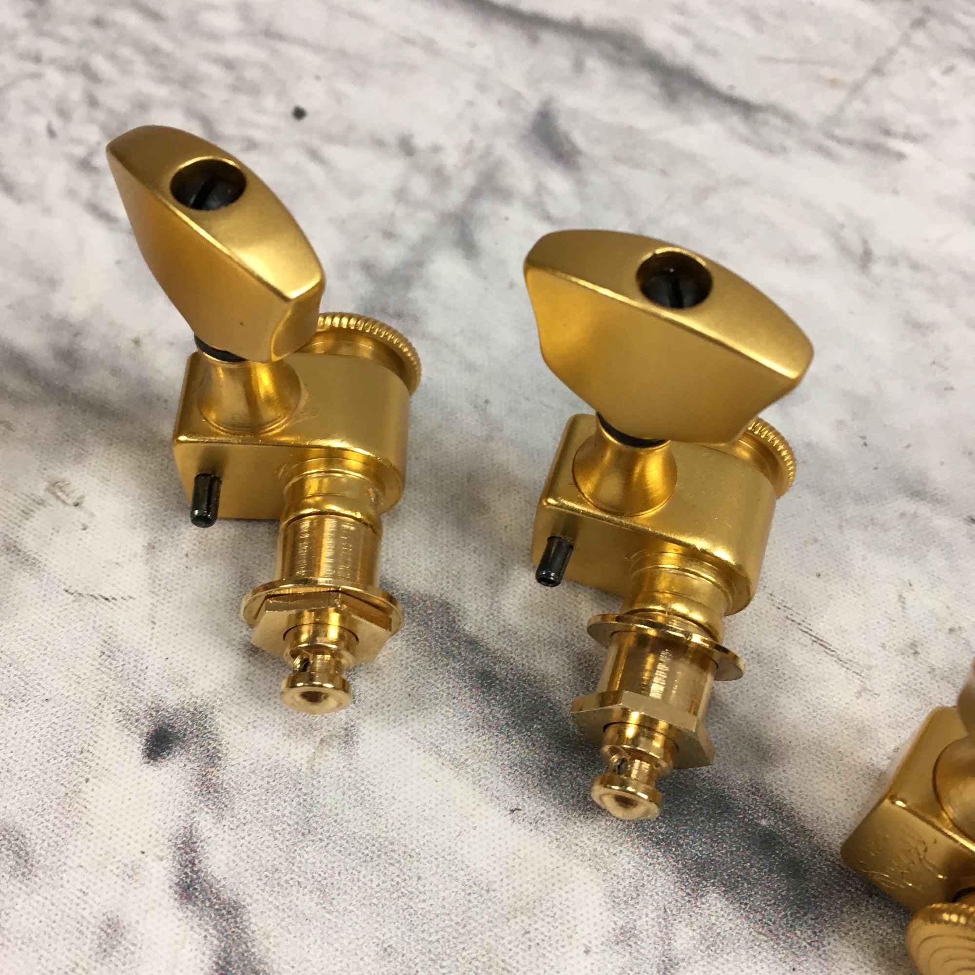 Sperzel Gold Locking Tuning Machines 3x3