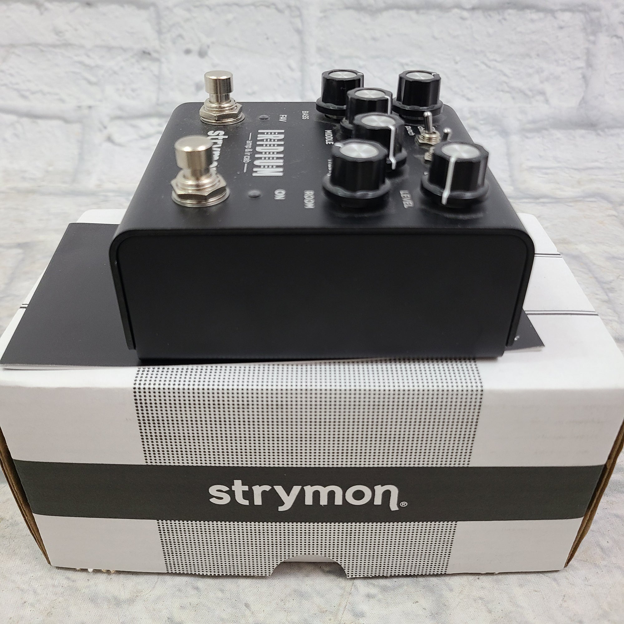 Strymon Iridium Amp and IR Cab Simulator Amp Modeling Pedal