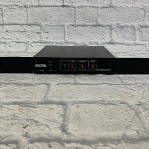 Earthquake Music XJ-300R Switching Power Supply Subwoofer Amplifer