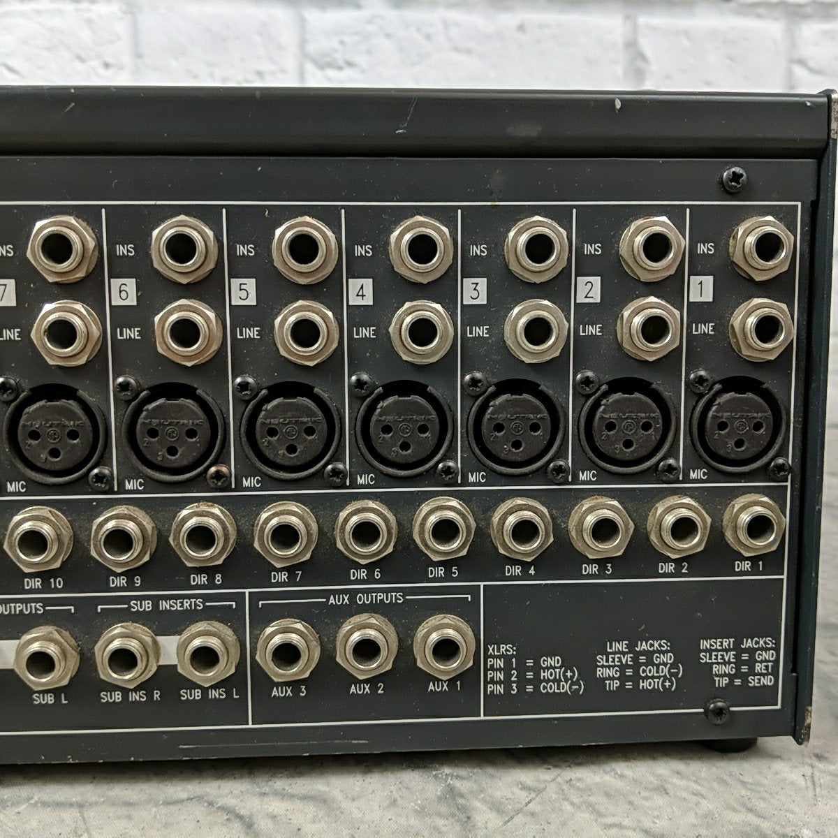 Soundcraft Spirit FX16 16 Channel Rackmountable Mixer with Lexicon Effects