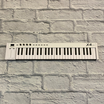 MidiPlus X4 Mini Midi Keyboard
