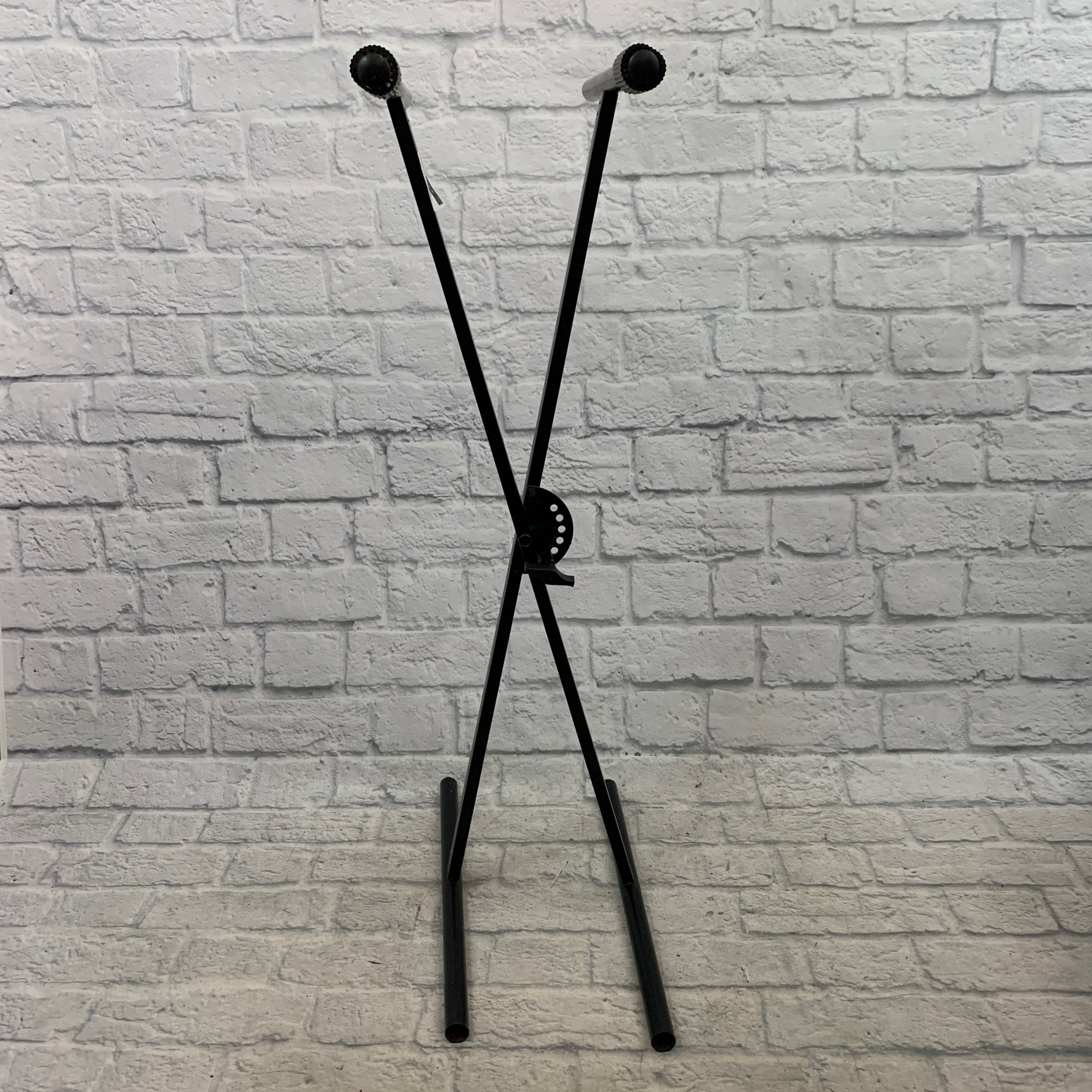 Unknown PL100 Keyboard Stand