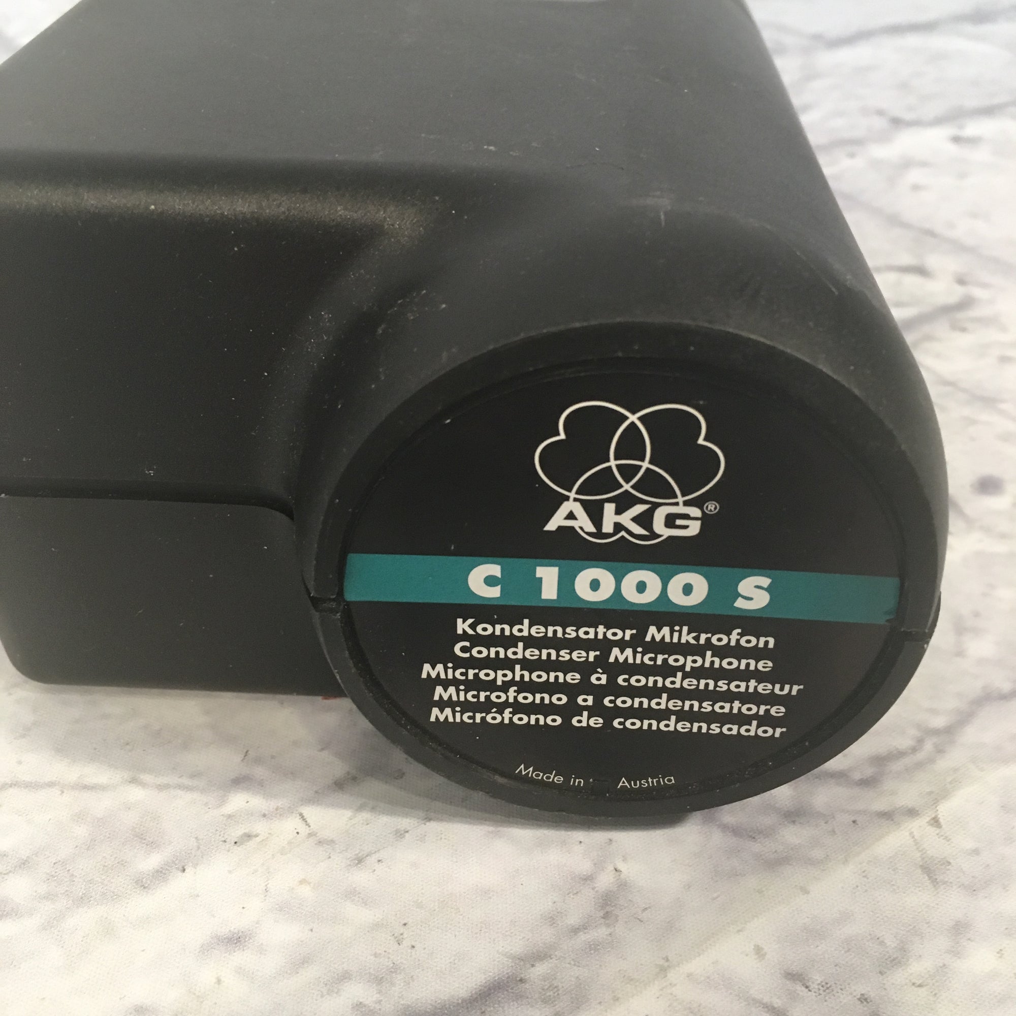 AKG C 1000 S Cardioid Condenser Microphone w Case - Evolution Music