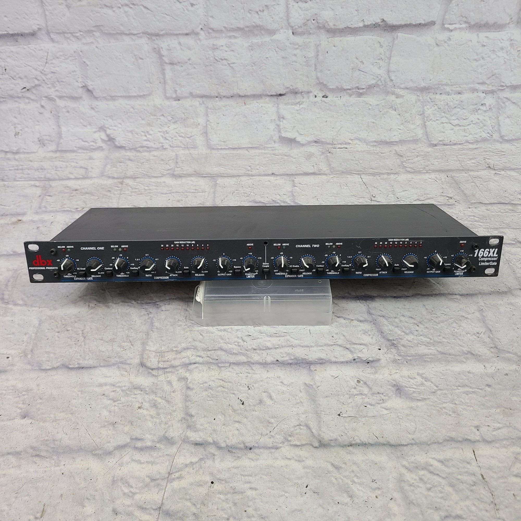 DBX 166XL Compressor Rack Unit - Evolution Music