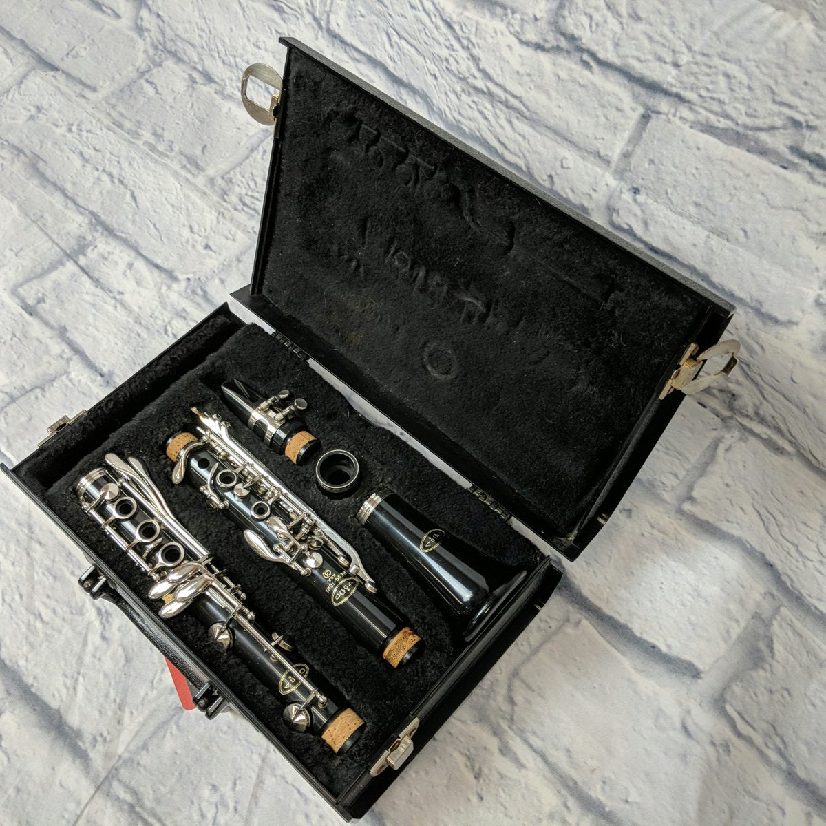 Vito 7212 Clarinet Outfit w/case C33380