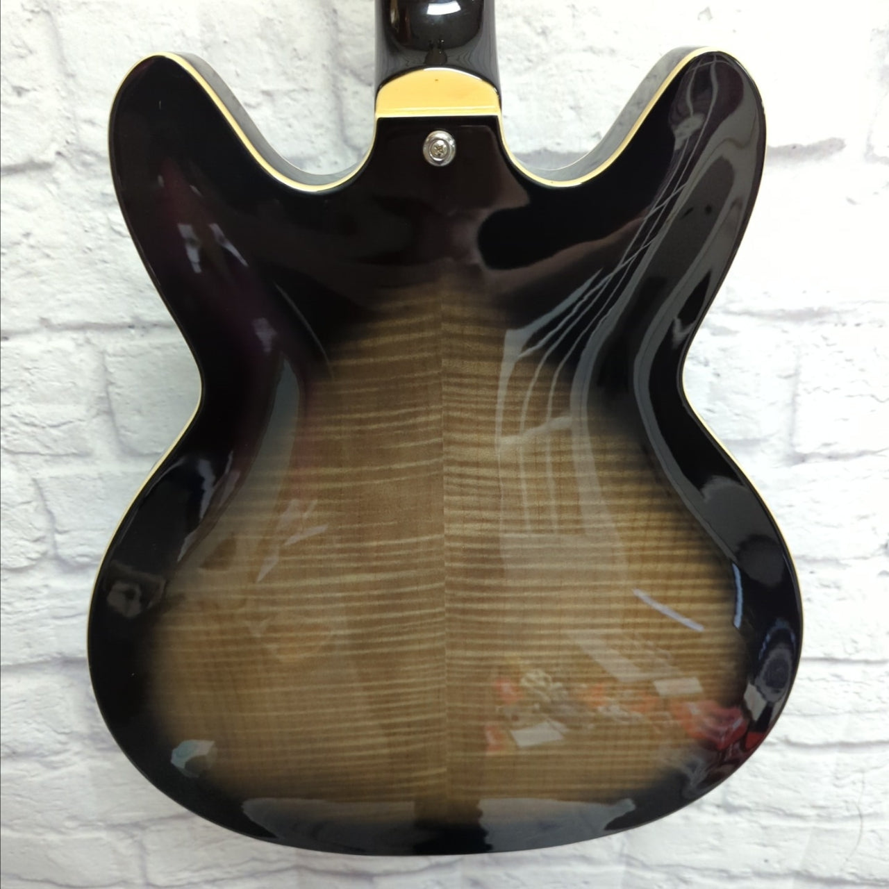 Hagstrom Viking Deluxe Baritone Electric Guitar Cosmic Black w/ Case