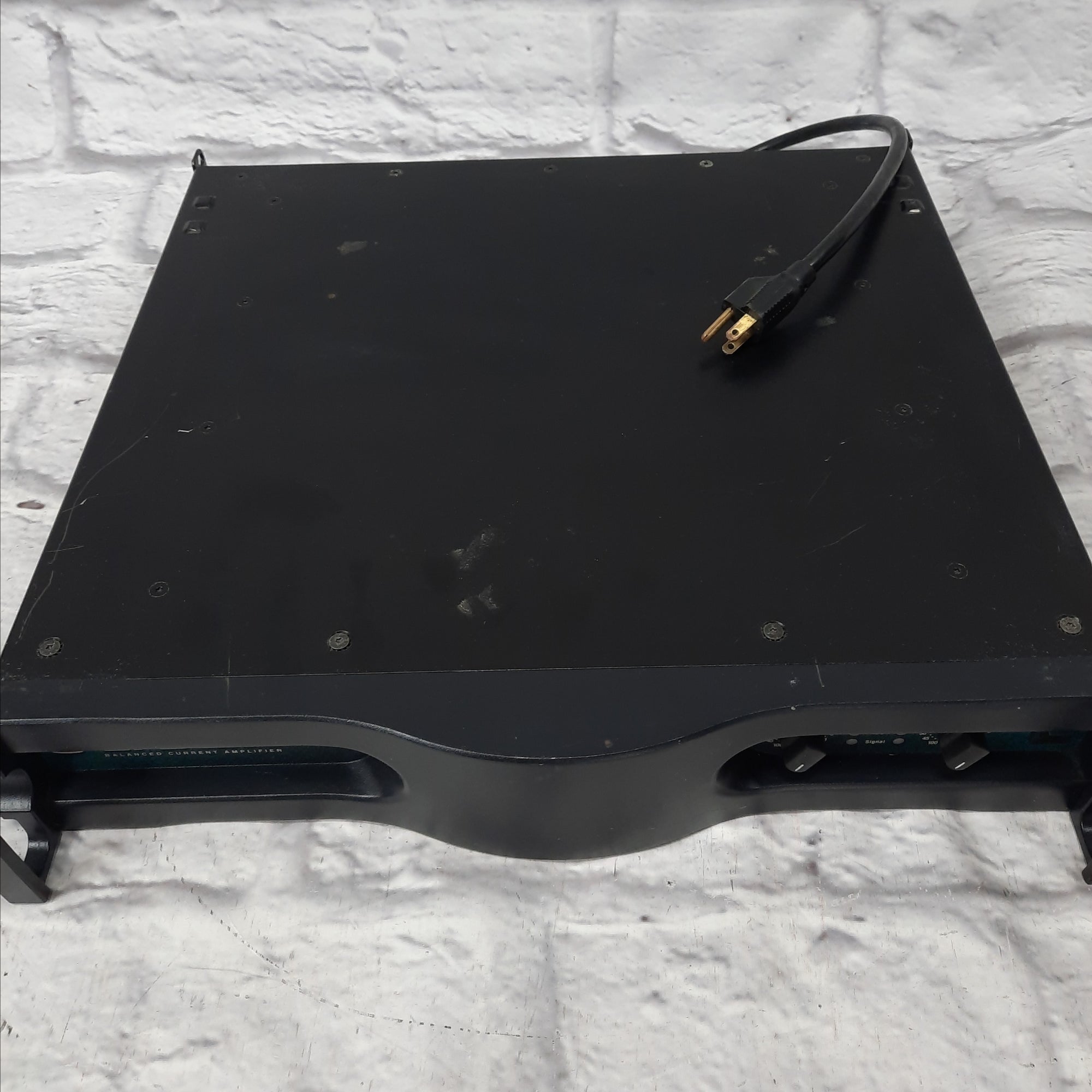 Crown K2 Balanced Current Stereo Power Amplifier 800 Watts per Channel @ 4 ohm