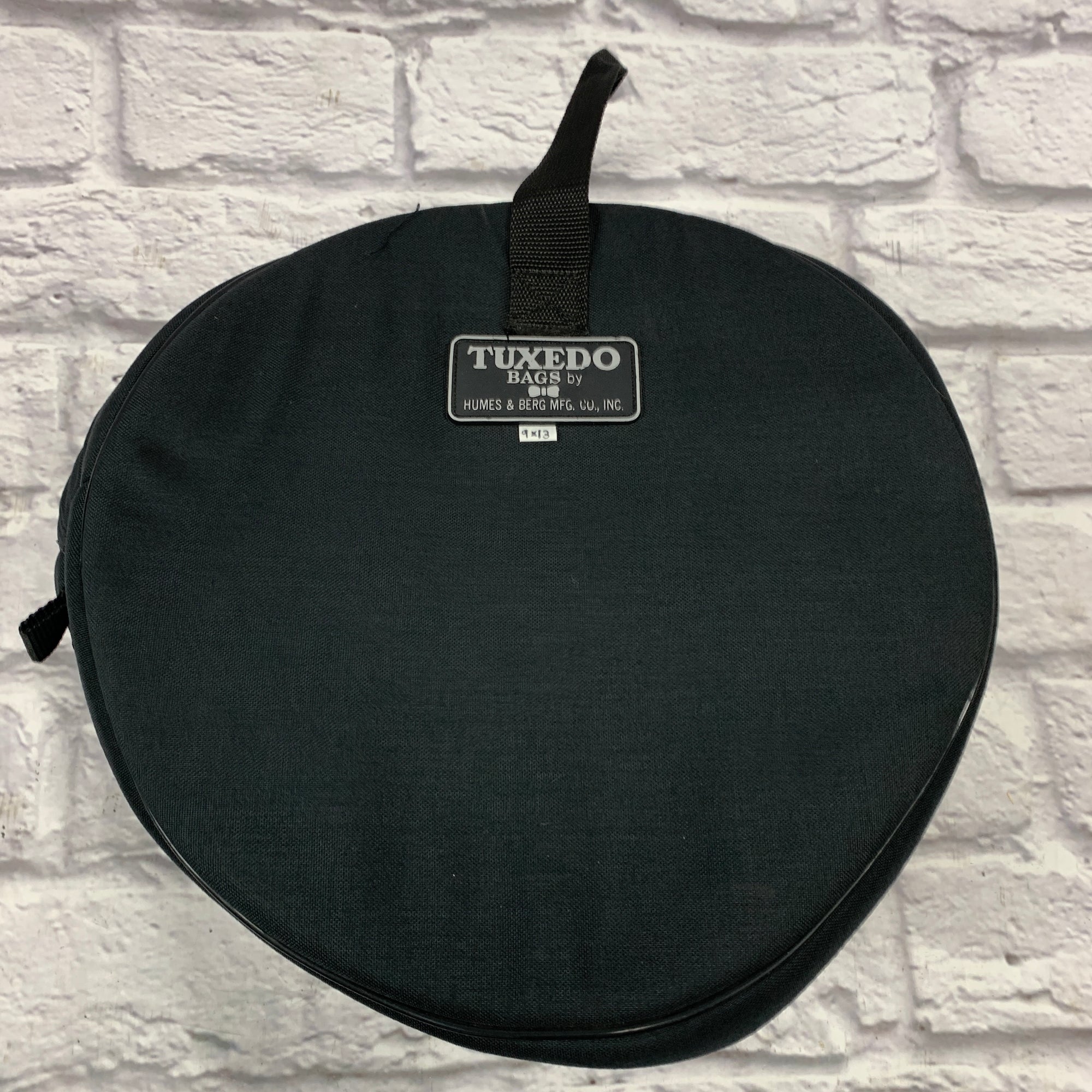 Tuxedo 9x13 Tom Bag