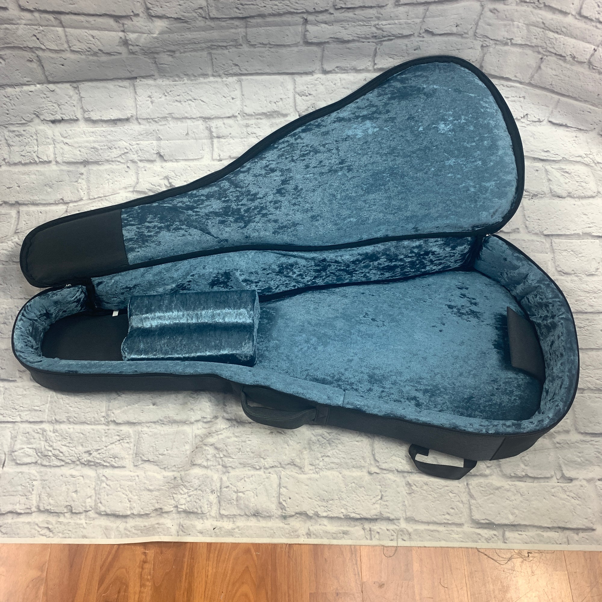 Martin Dreadnaught Padded Soft Case