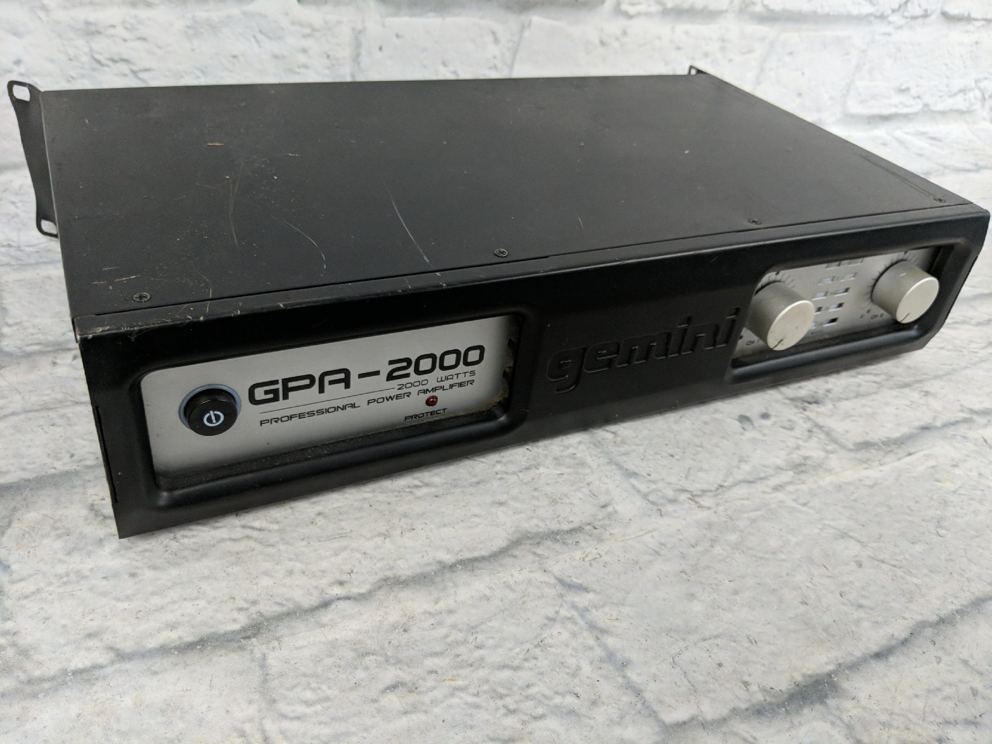 Gemini GPA-2000 2000 Watt Power Amp