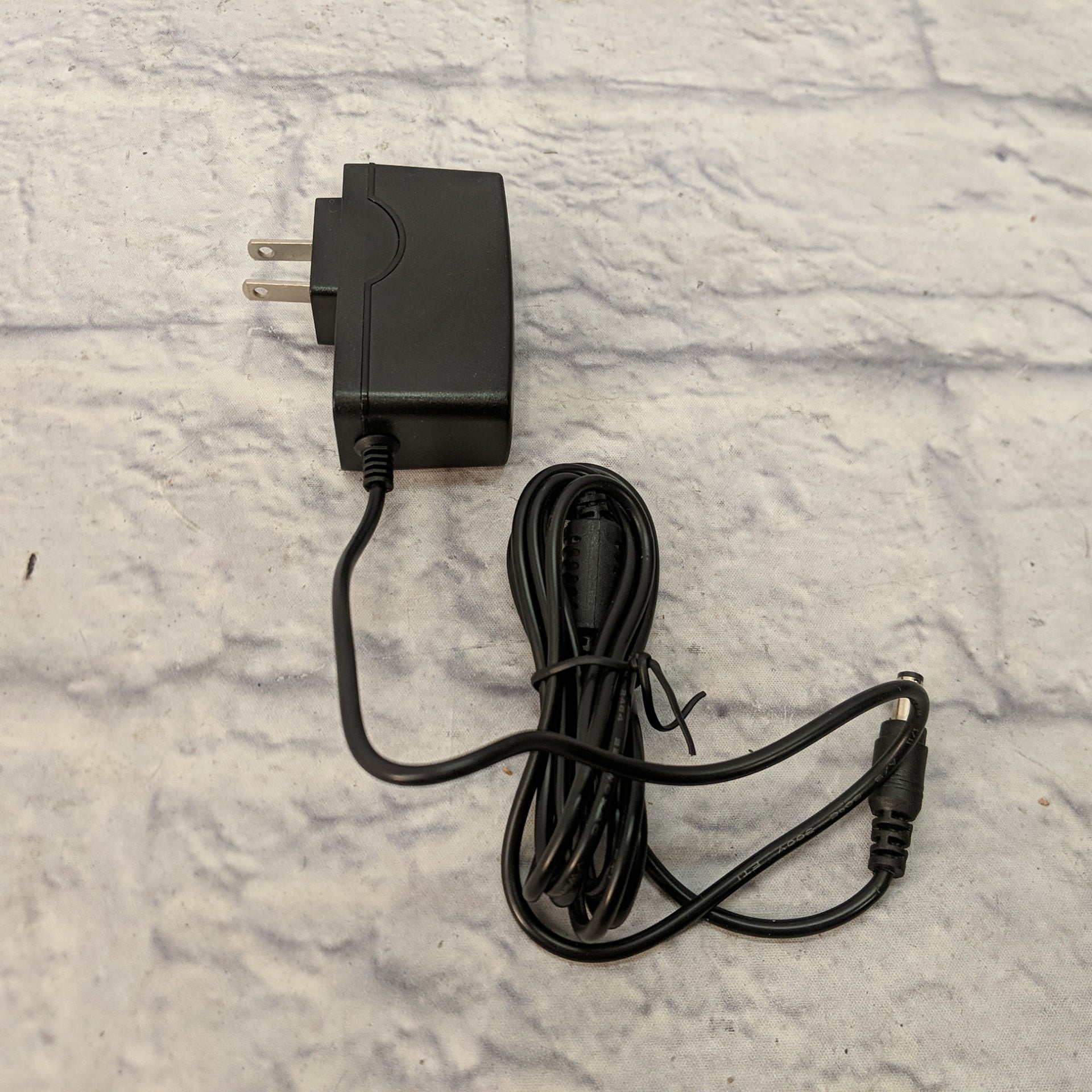 Audio Technica ATW-R1100 System 10 Wireless Mic and Receiver