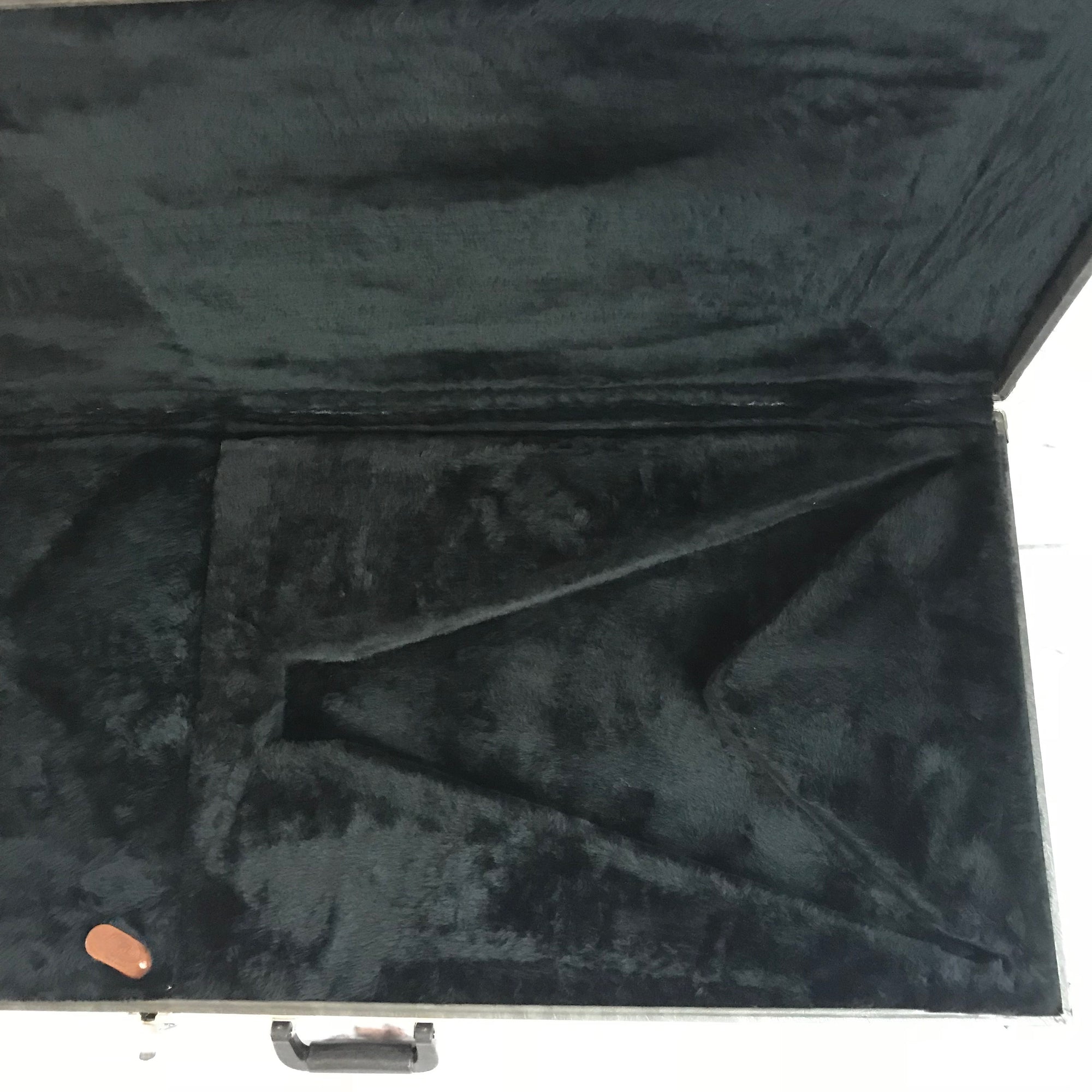 B.C. Rich V Electric Guitar Hard Shell Case