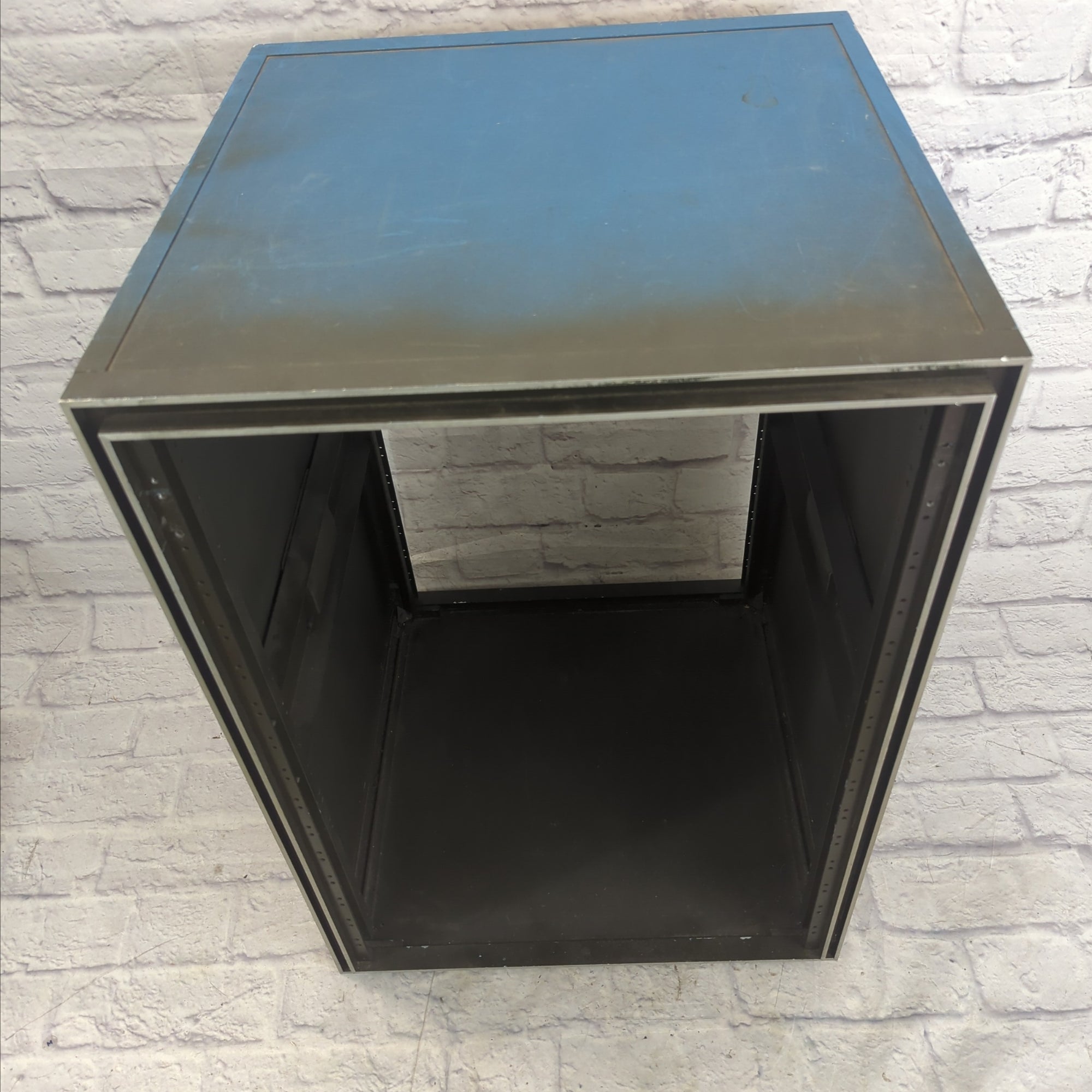 Black / Blue 16U Audio Rack Rack Case