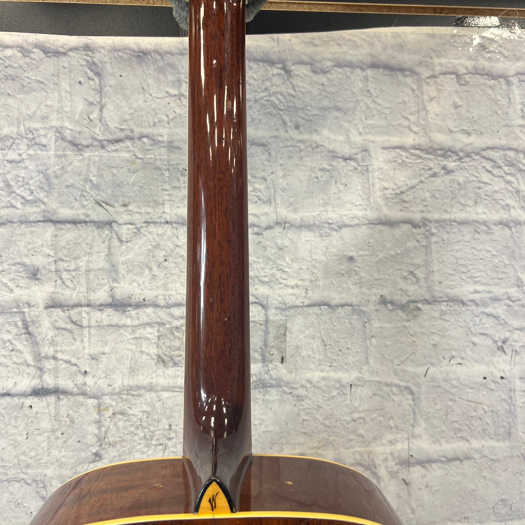 Washburn D95LTD Dreadnaught Acoustic Guitar