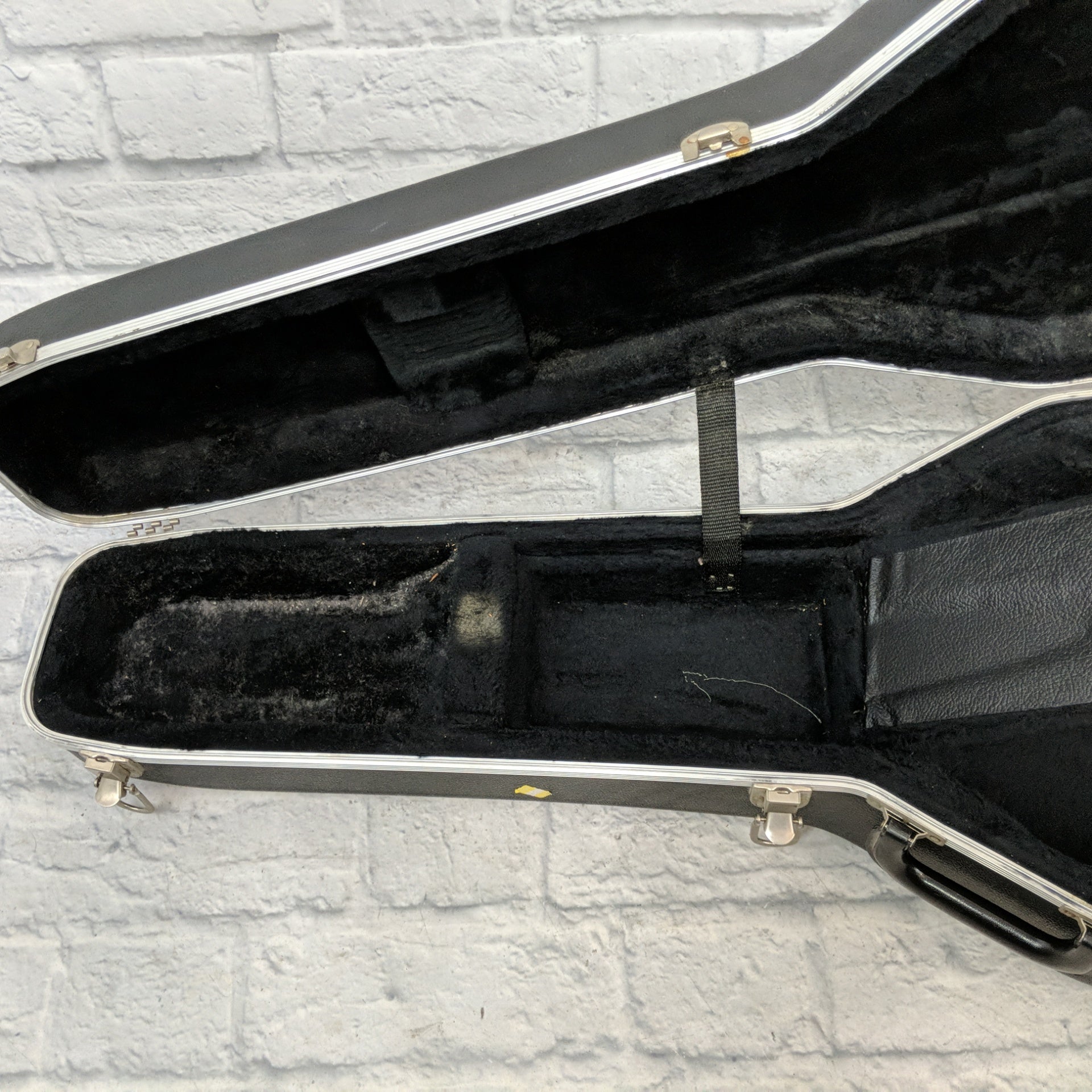 Ovation Hardshell Case