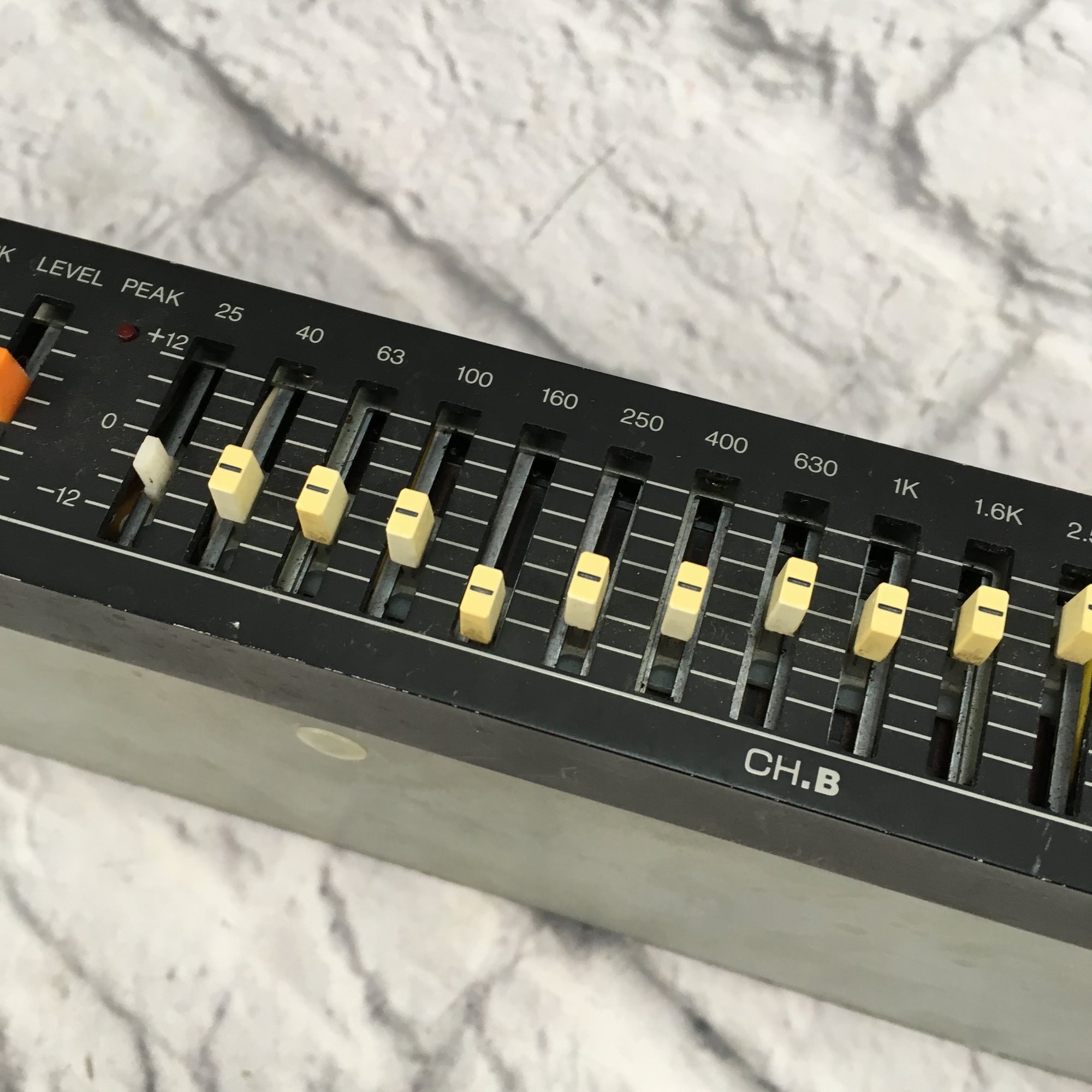 Ibanez GE-215 Dual 15 Band Equalizer
