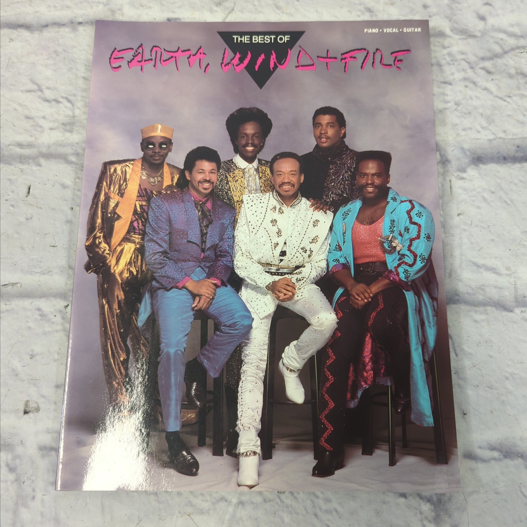 The Best of Earth Wind and Fire Piano Vocal Guitar Book