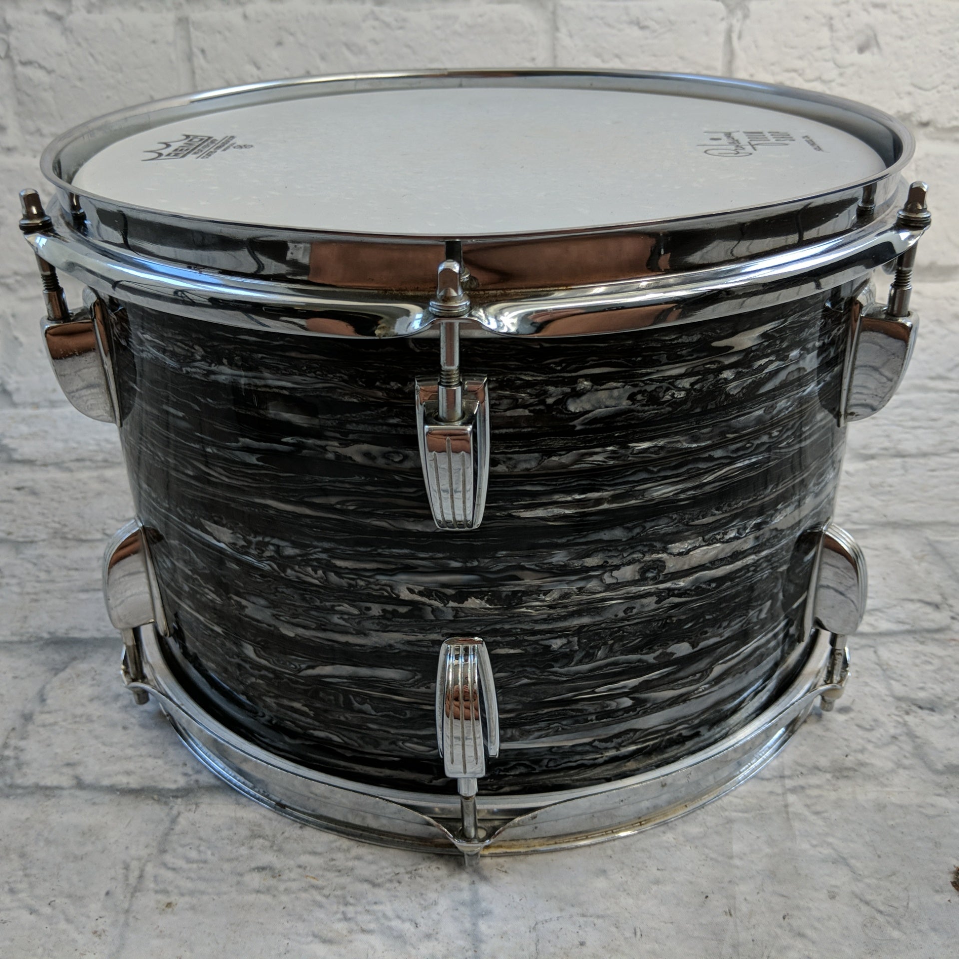 ** Vintage Ludwig Maple 8x12 Tom Black Oyster Pearl