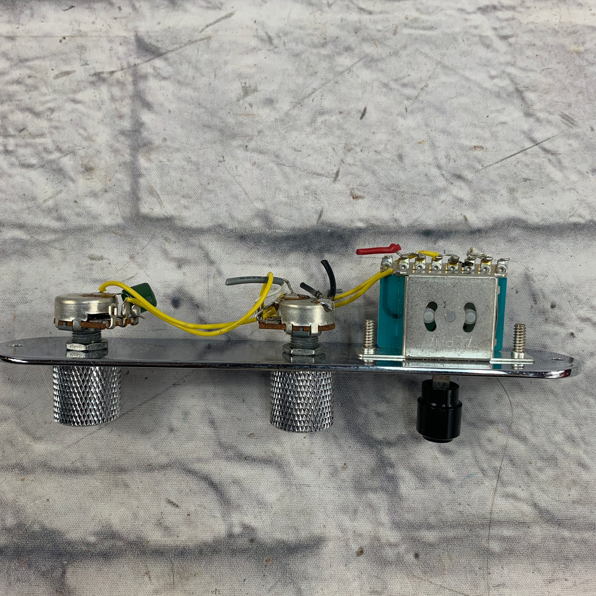 Unknown Telecaster Control Plate, Loaded