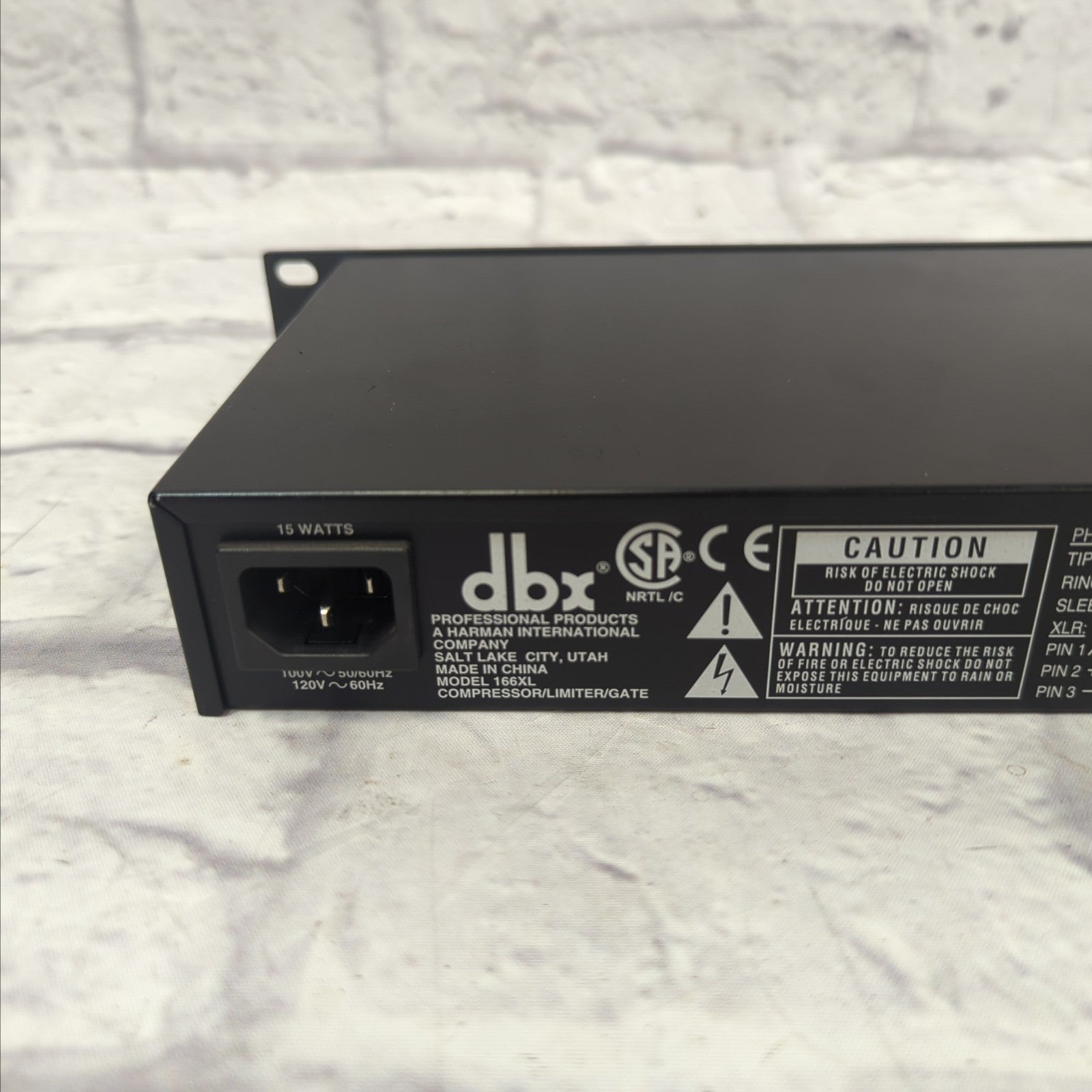 DBX 166XL Stereo Compressor Limiter Gate 2Channel Rack