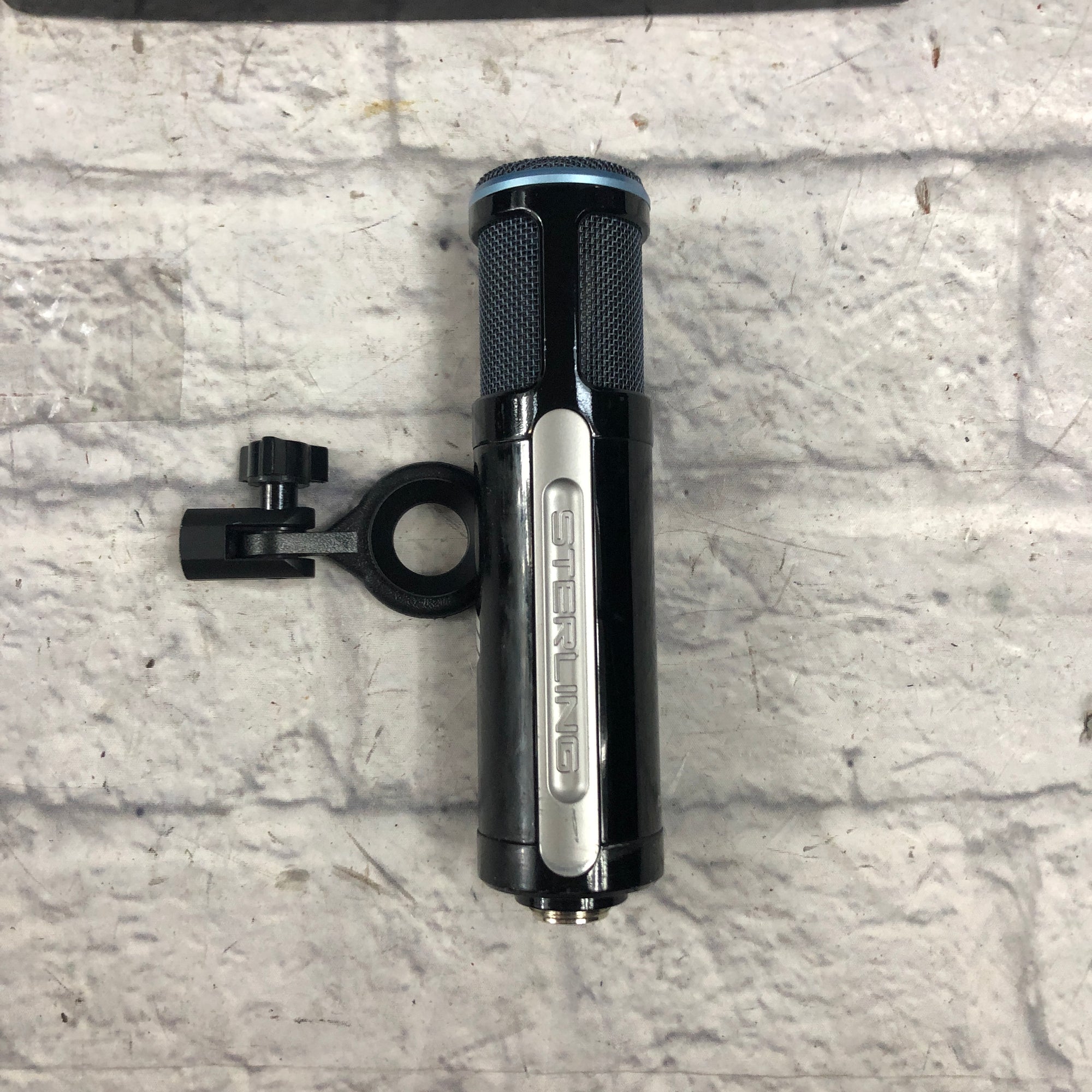 Sterling ST151 Large Diaphragm Condenser Microphone