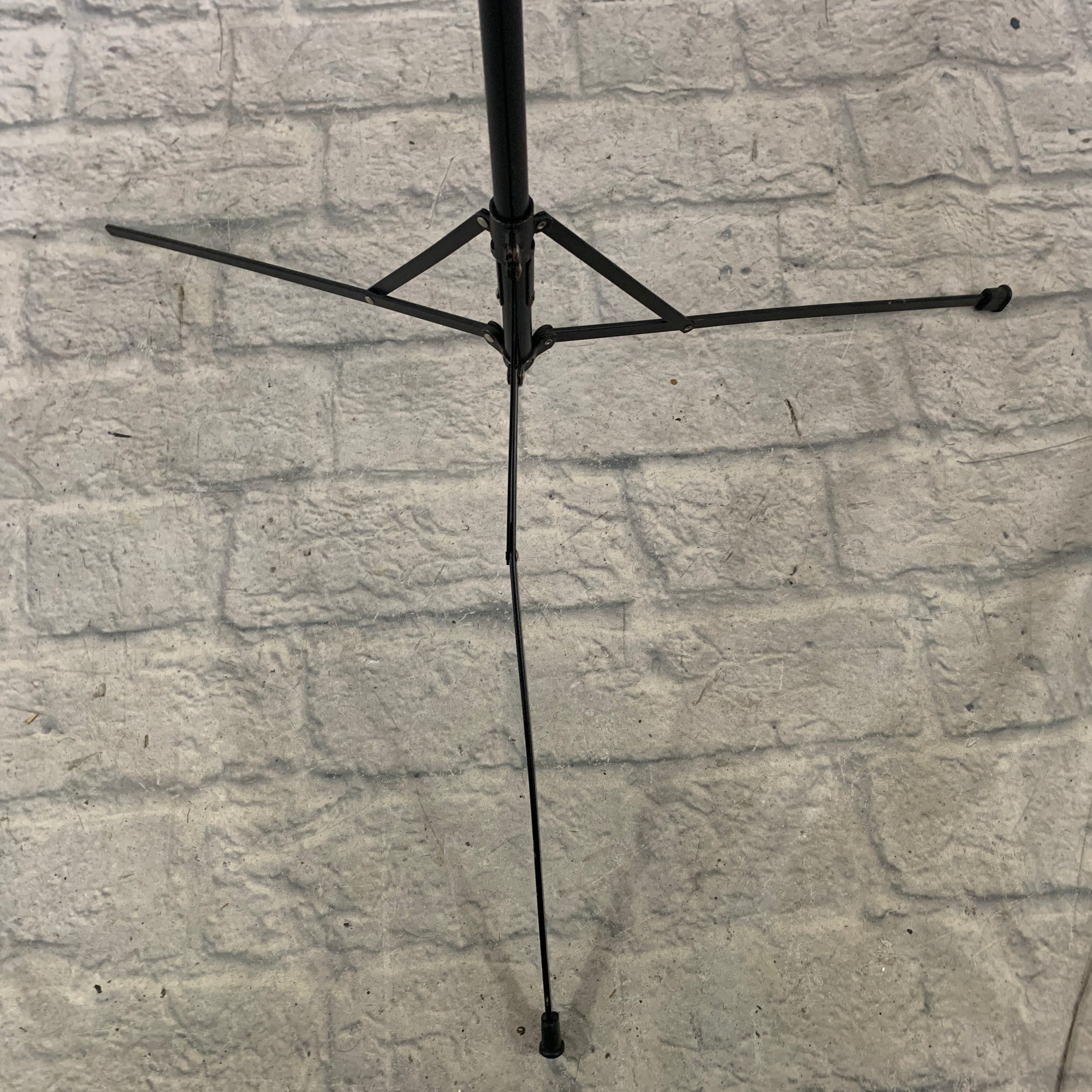 Unknown Music Stand