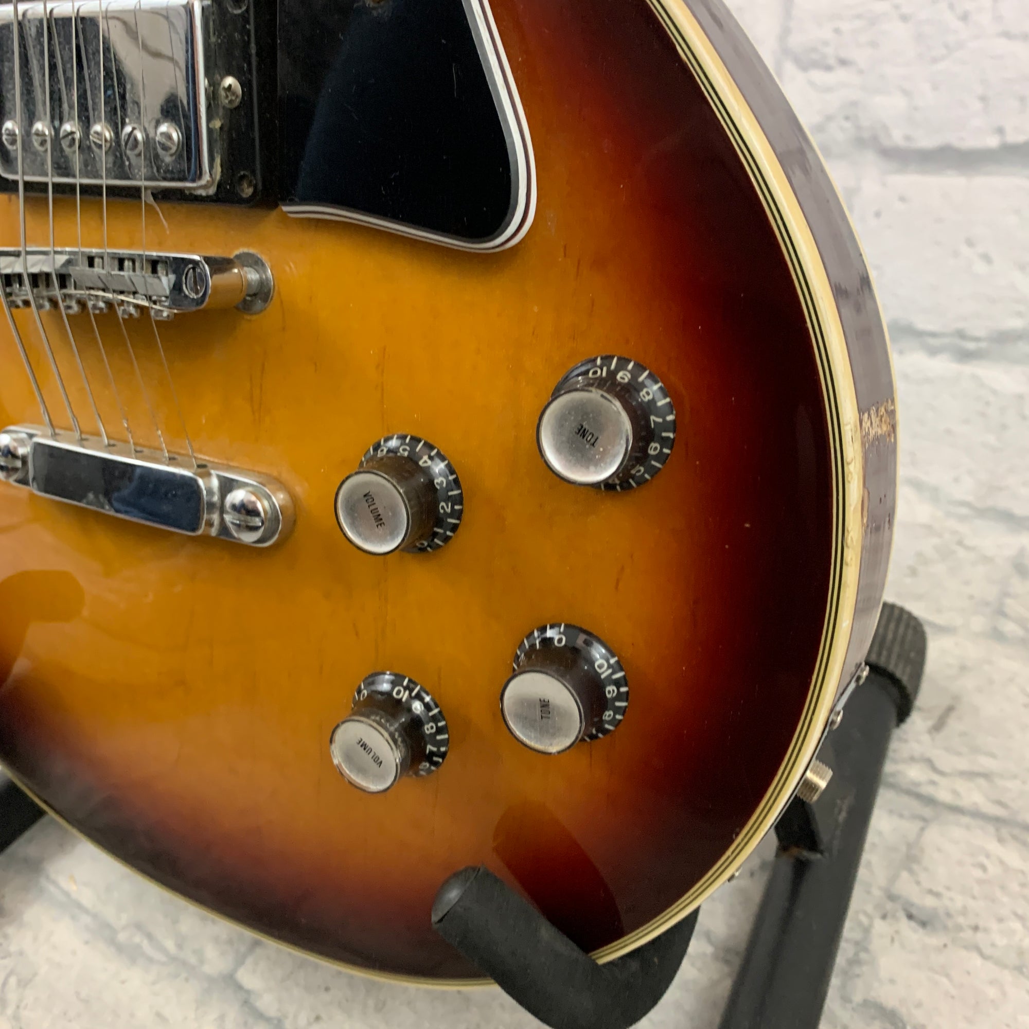 Encore MIJ Lawsuit Era Les Paul Copy E-49M - Evolution Music