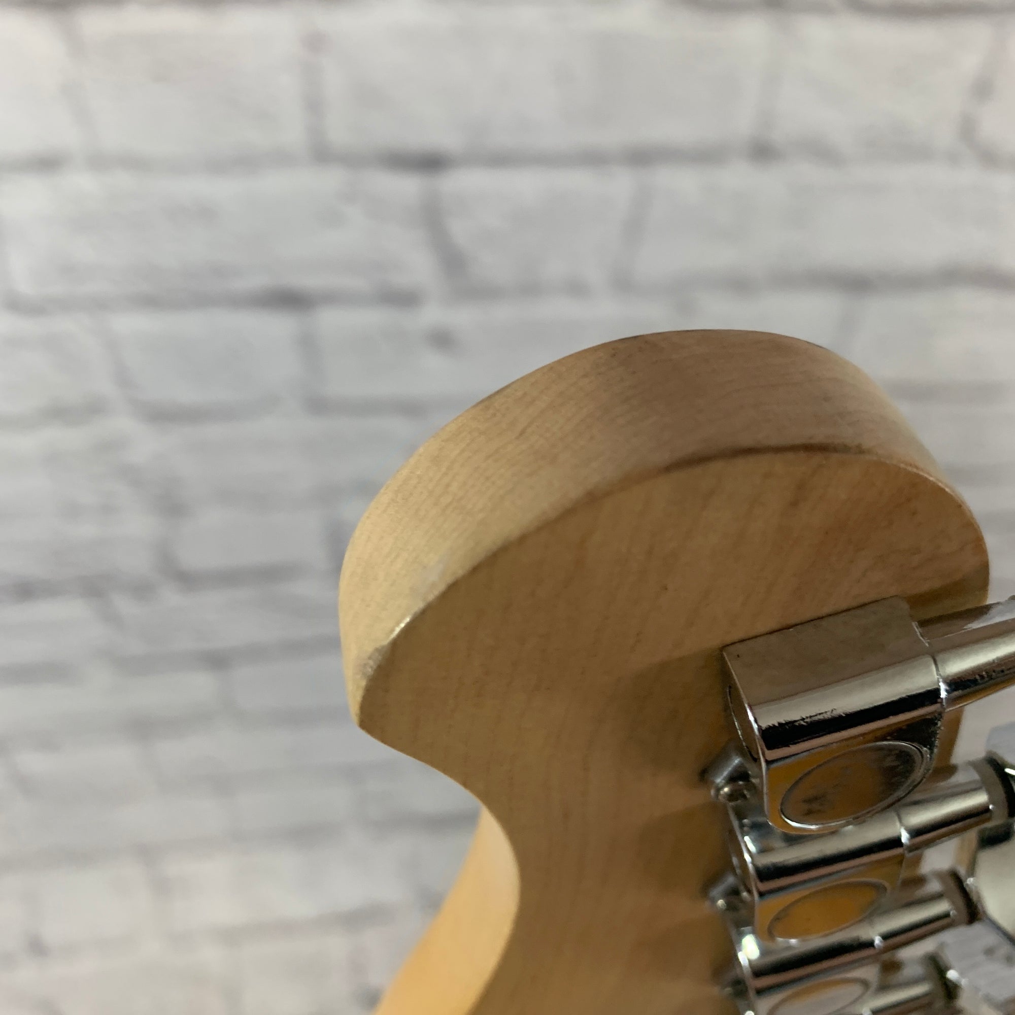 Spectrum Sunburst Strat Electric Guitar