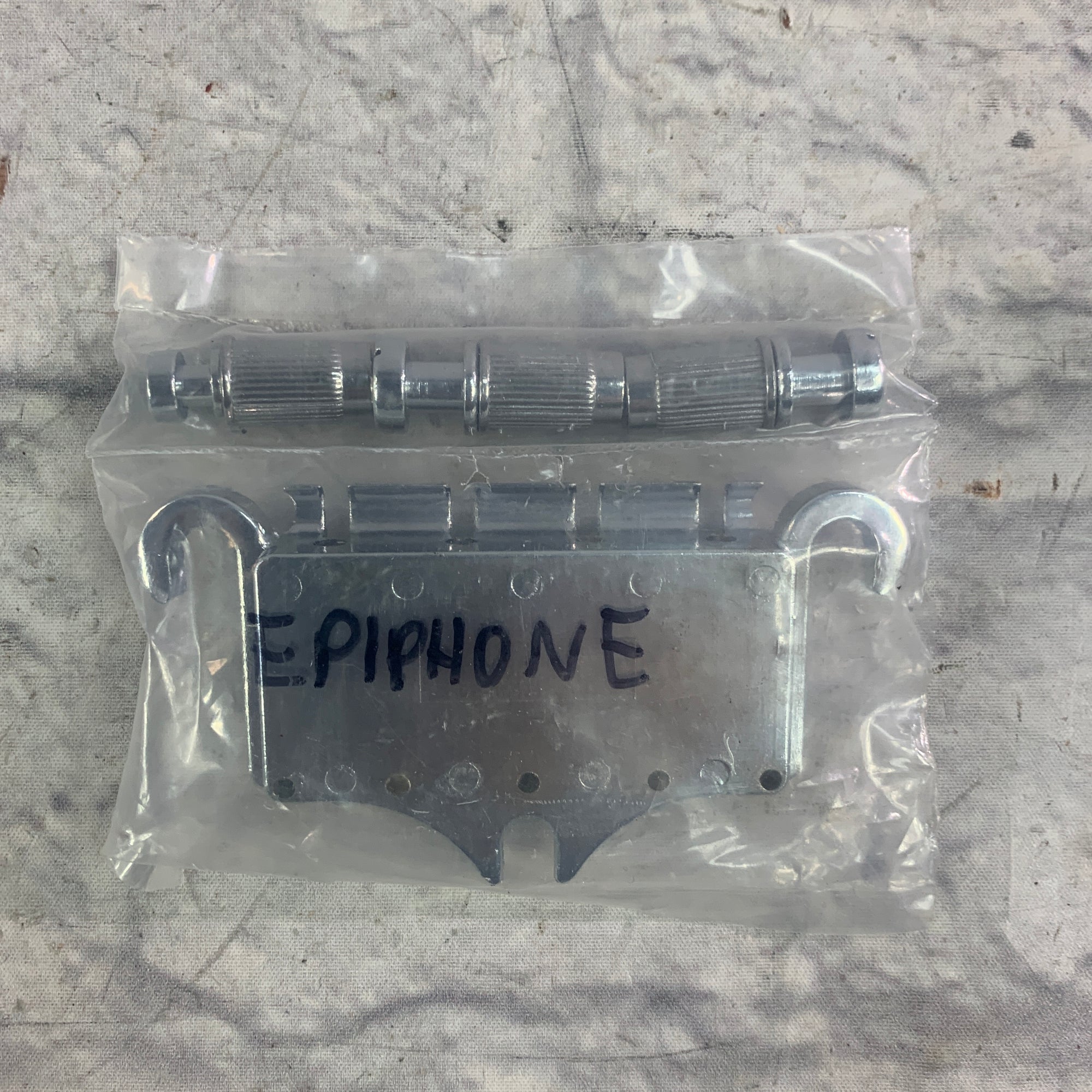 Epiphone 3 Point Thunderbird Bass Bridge