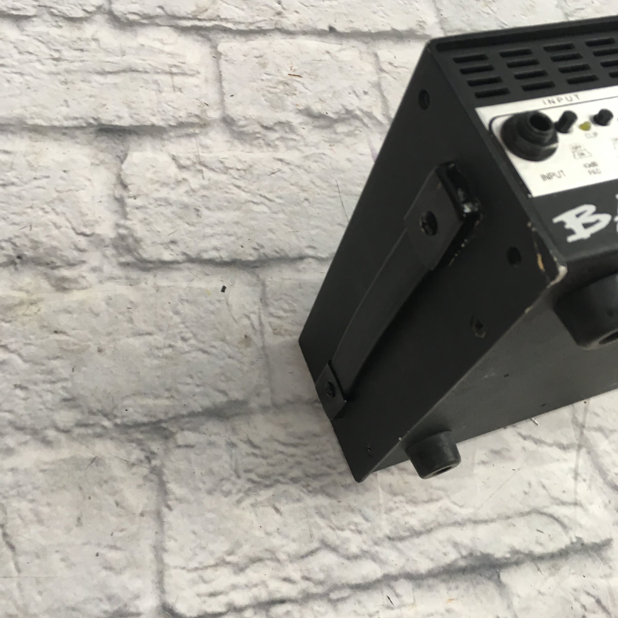 GK Backline 600 bass Head