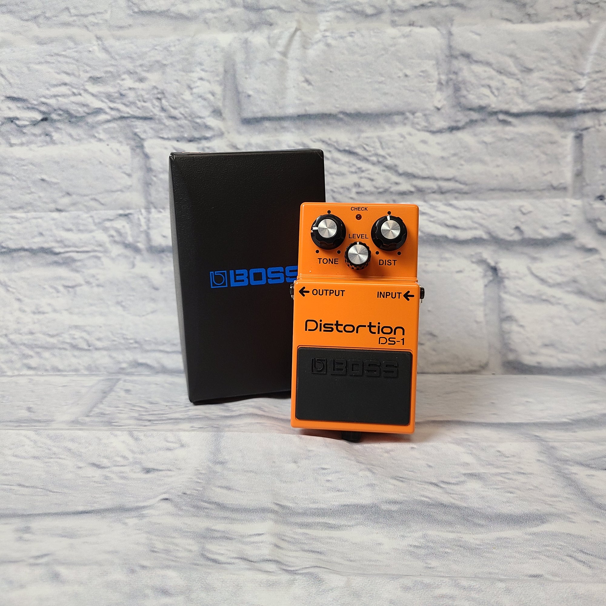 Boss DS1 Distortion Pedal