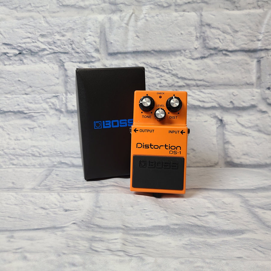 Boss DS1 Distortion Pedal