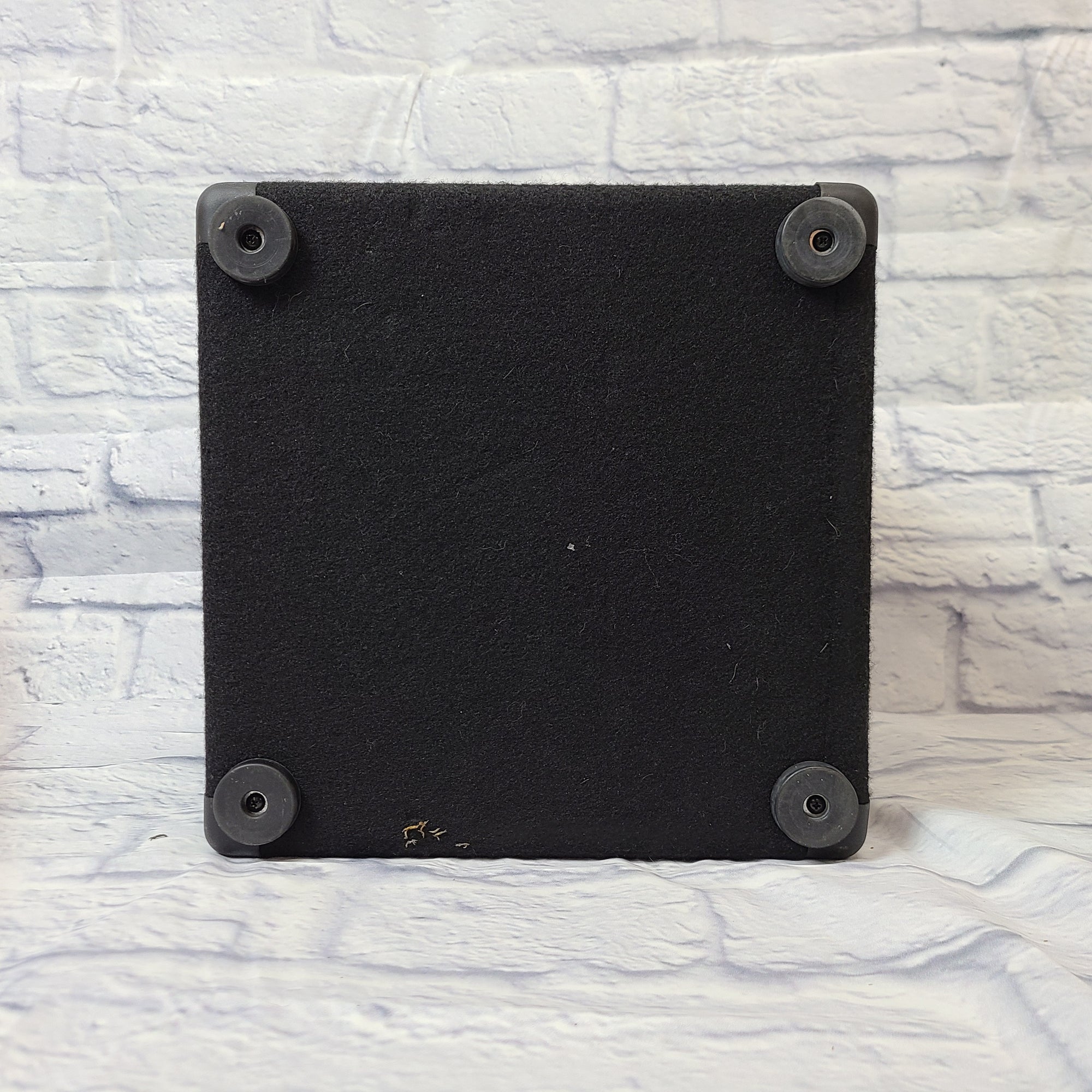 Line 6 Low Down 110 Bass Guitar Combo Amp