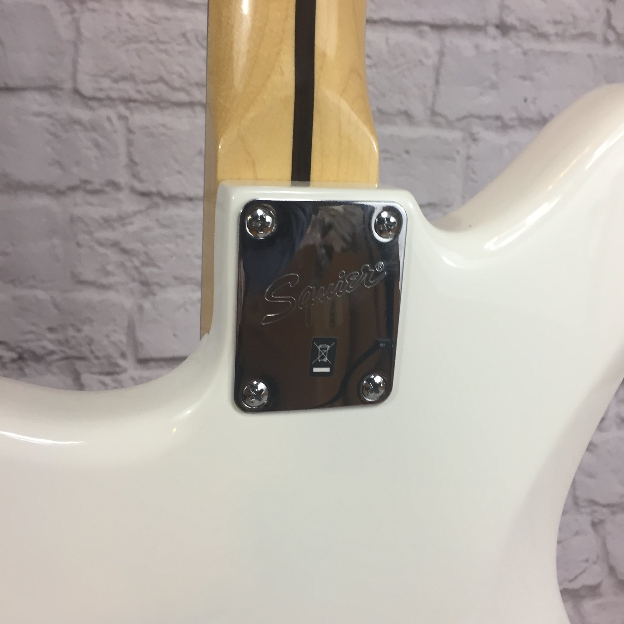 Squier Classic Vibe Jazzmaster Olympic White Electric Guitar